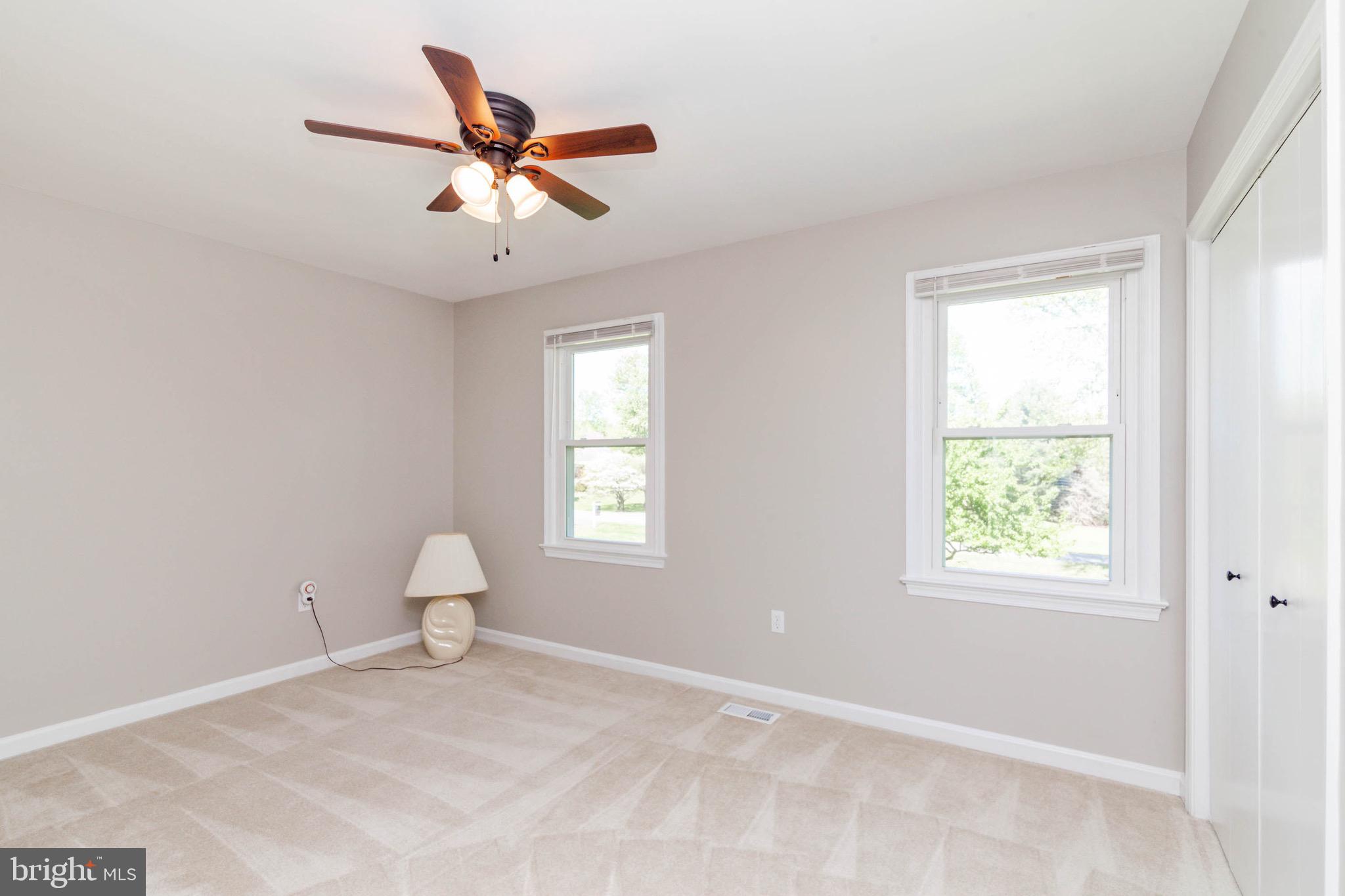 LAWNVALE ESTATES - Residential