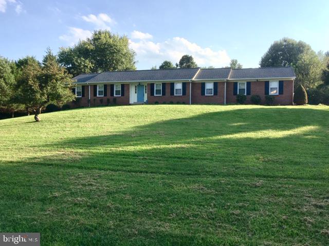 LAWNVALE ESTATES - Residential