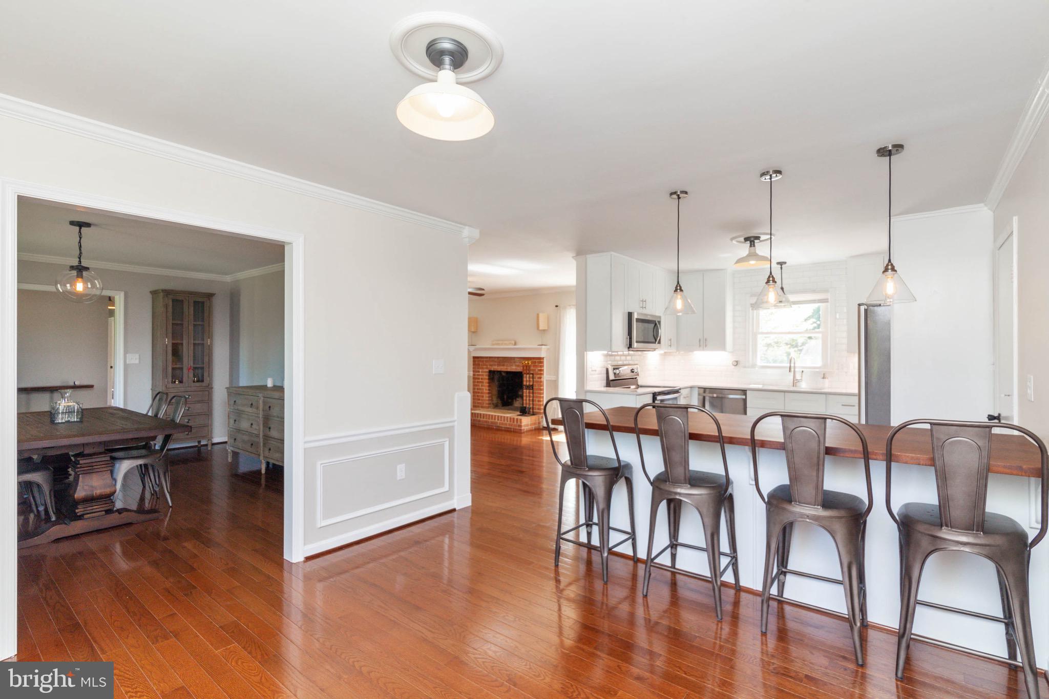 LAWNVALE ESTATES - Residential