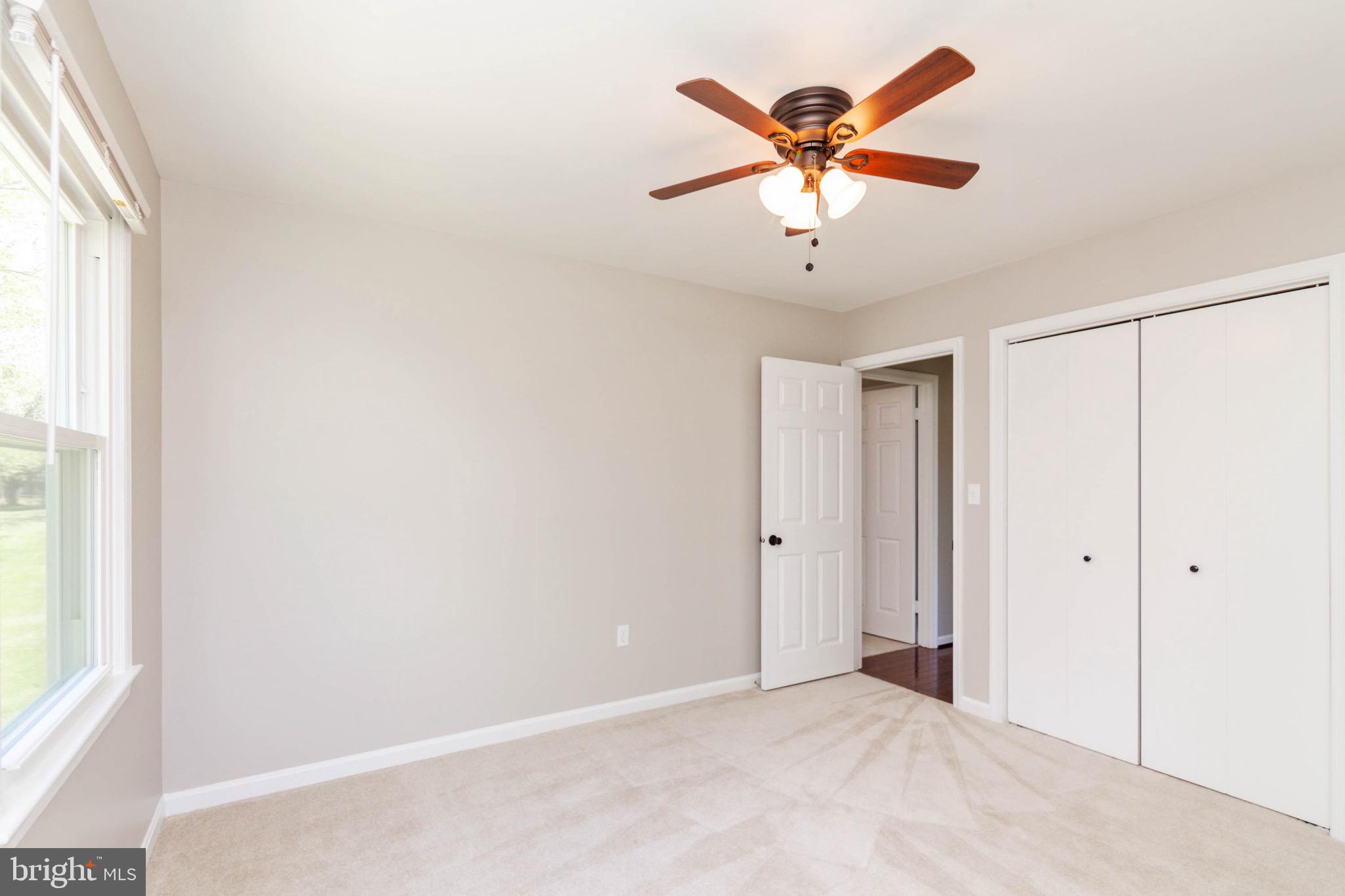 LAWNVALE ESTATES - Residential