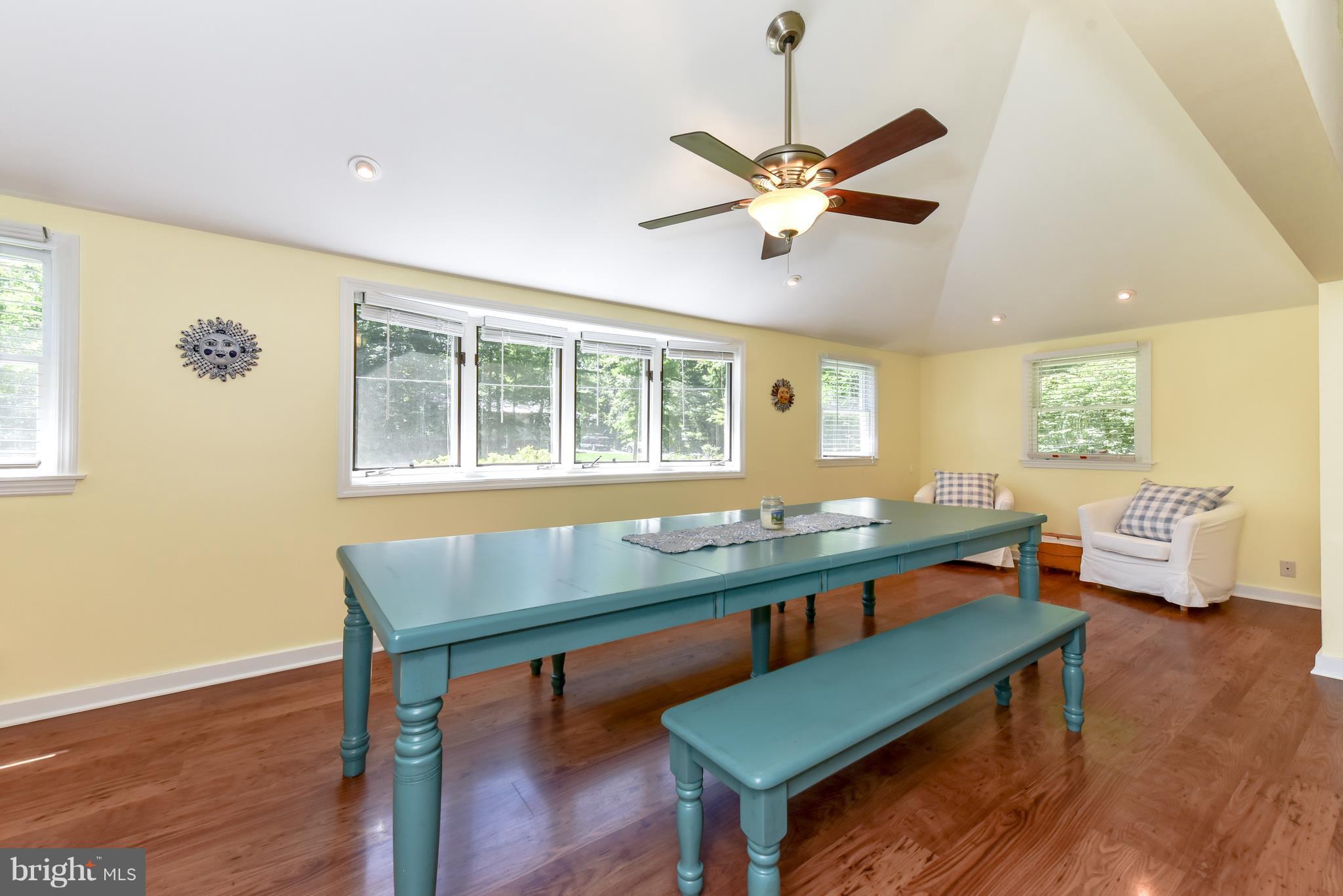 HARBOR VIEW - Residential