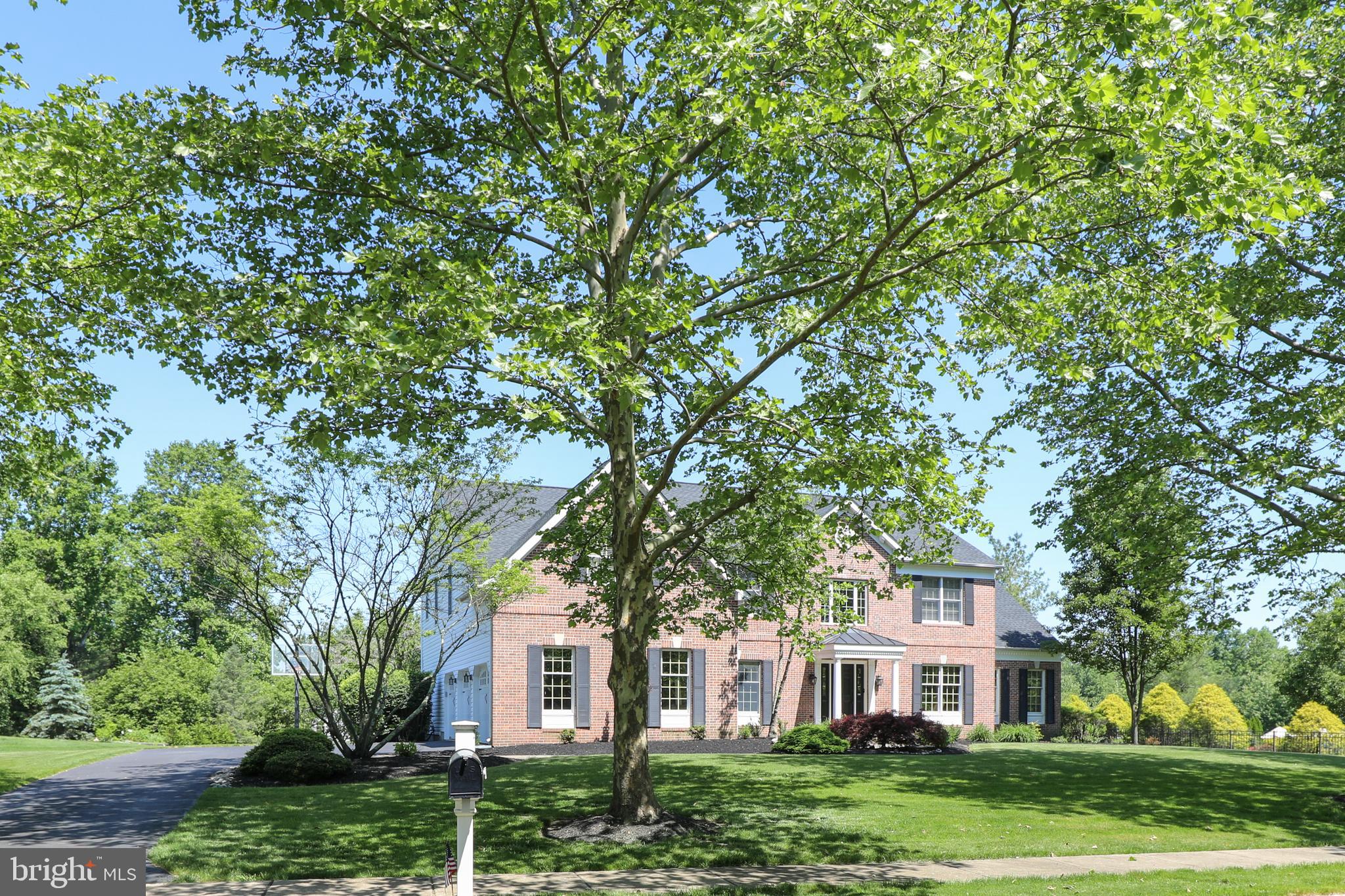 OAKS OF BUCKINGHAM - Residential