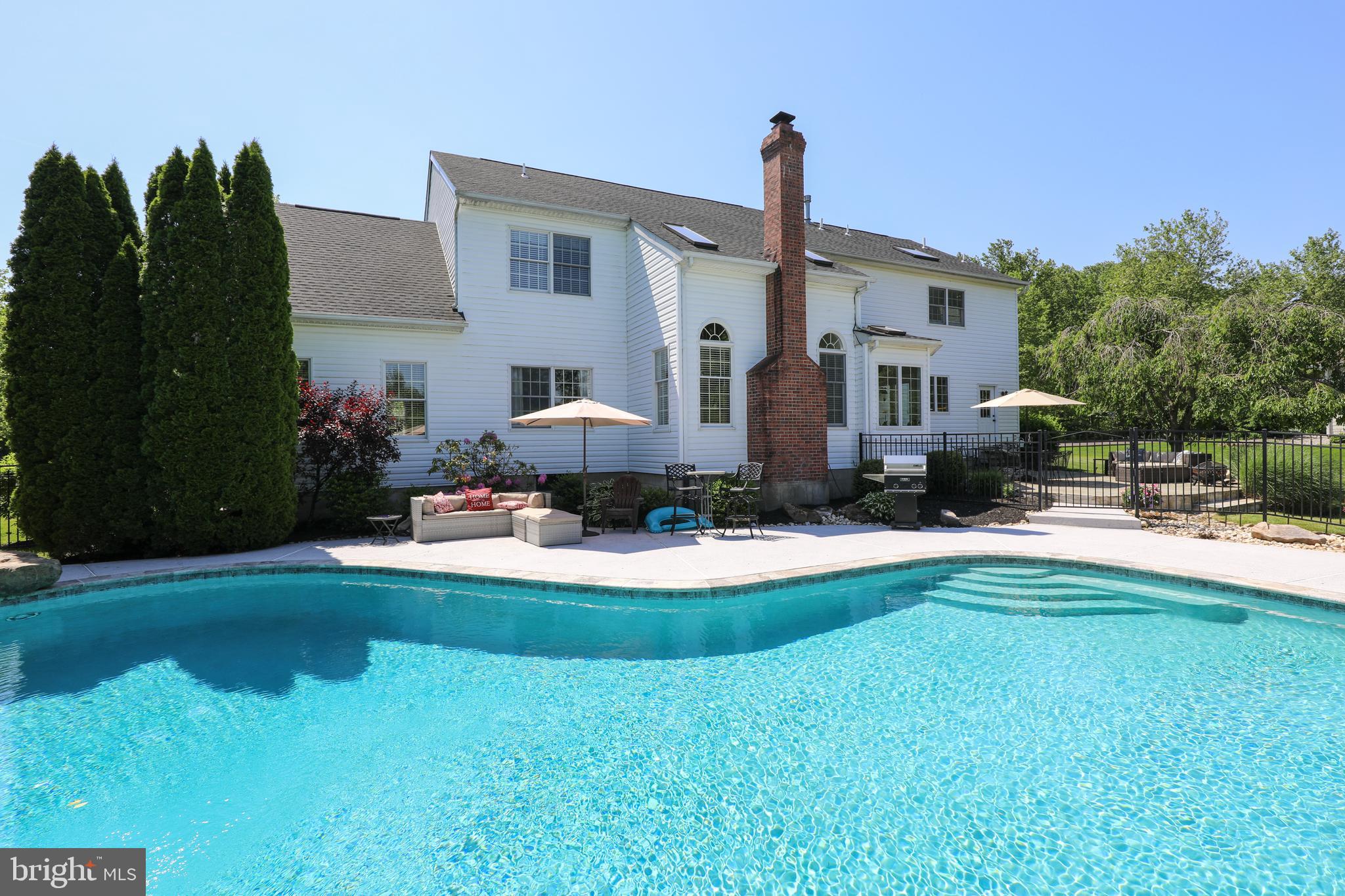 OAKS OF BUCKINGHAM - Residential