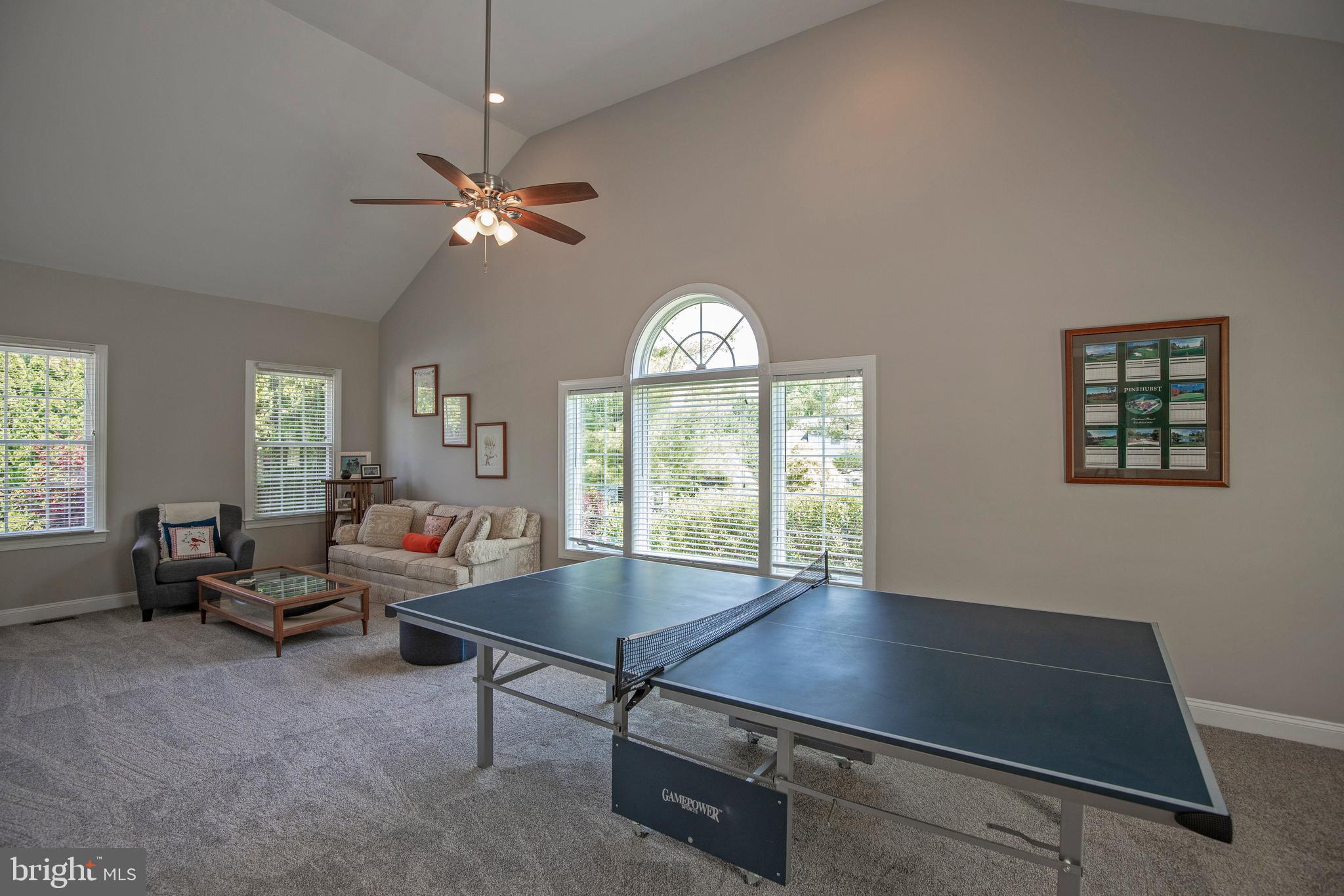 OAKS OF BUCKINGHAM - Residential