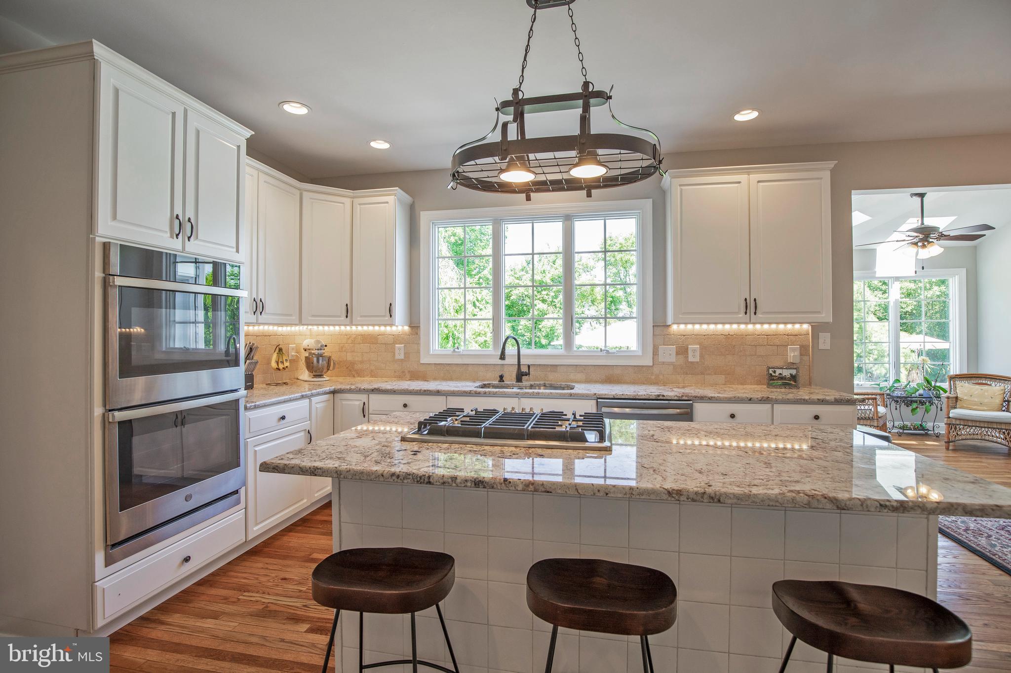 OAKS OF BUCKINGHAM - Residential