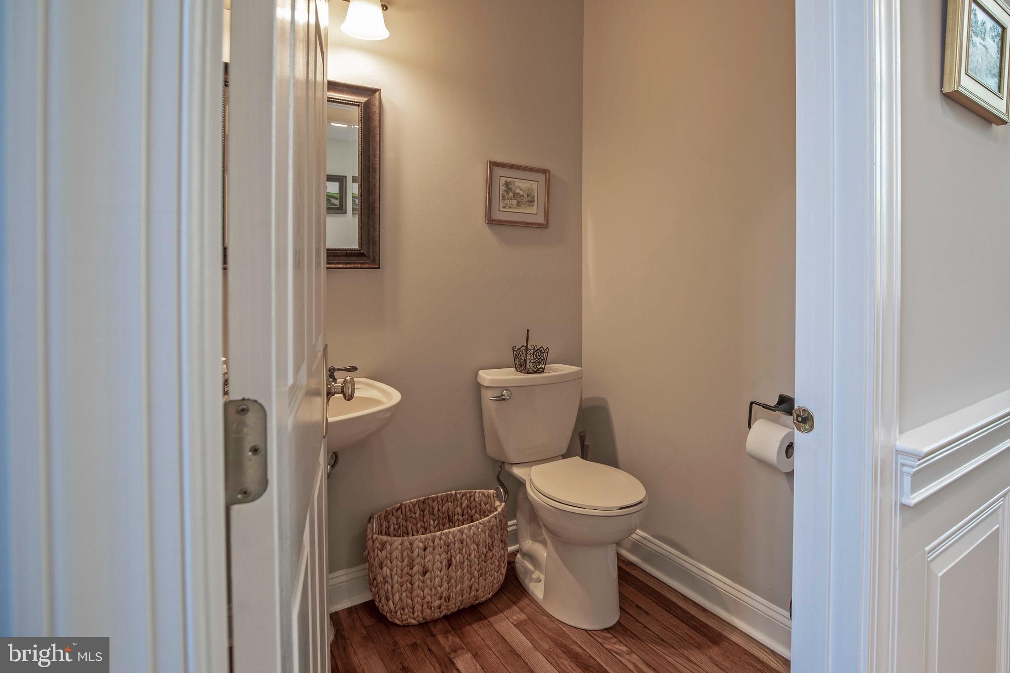 OAKS OF BUCKINGHAM - Residential