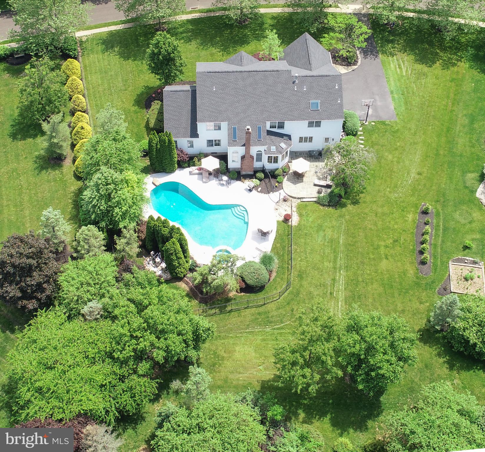 OAKS OF BUCKINGHAM - Residential