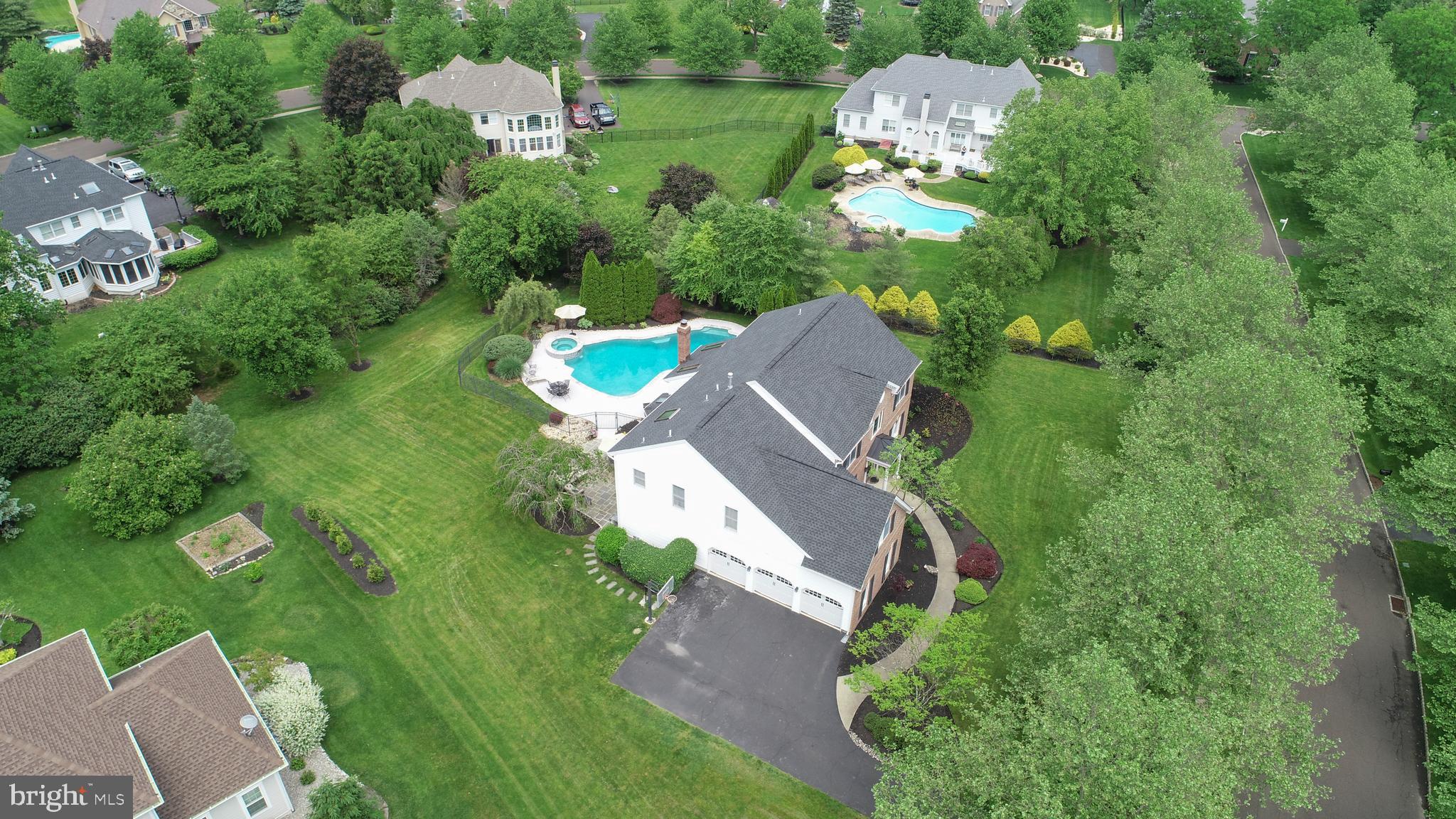 OAKS OF BUCKINGHAM - Residential