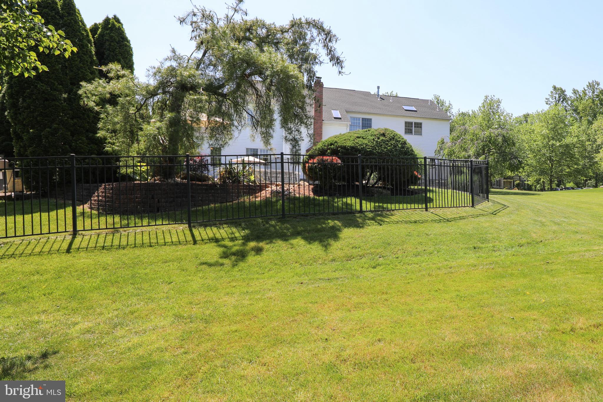 OAKS OF BUCKINGHAM - Residential