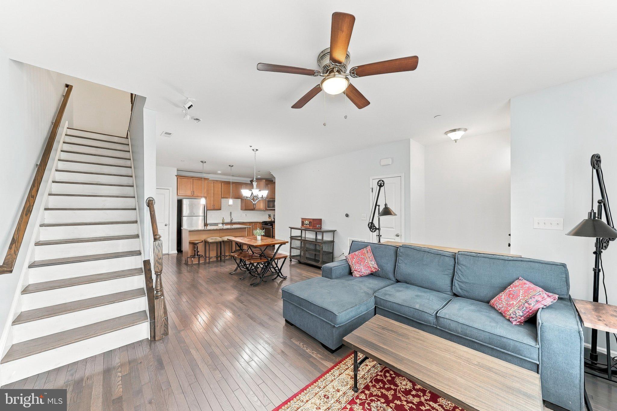 105A JAY ALLEY A