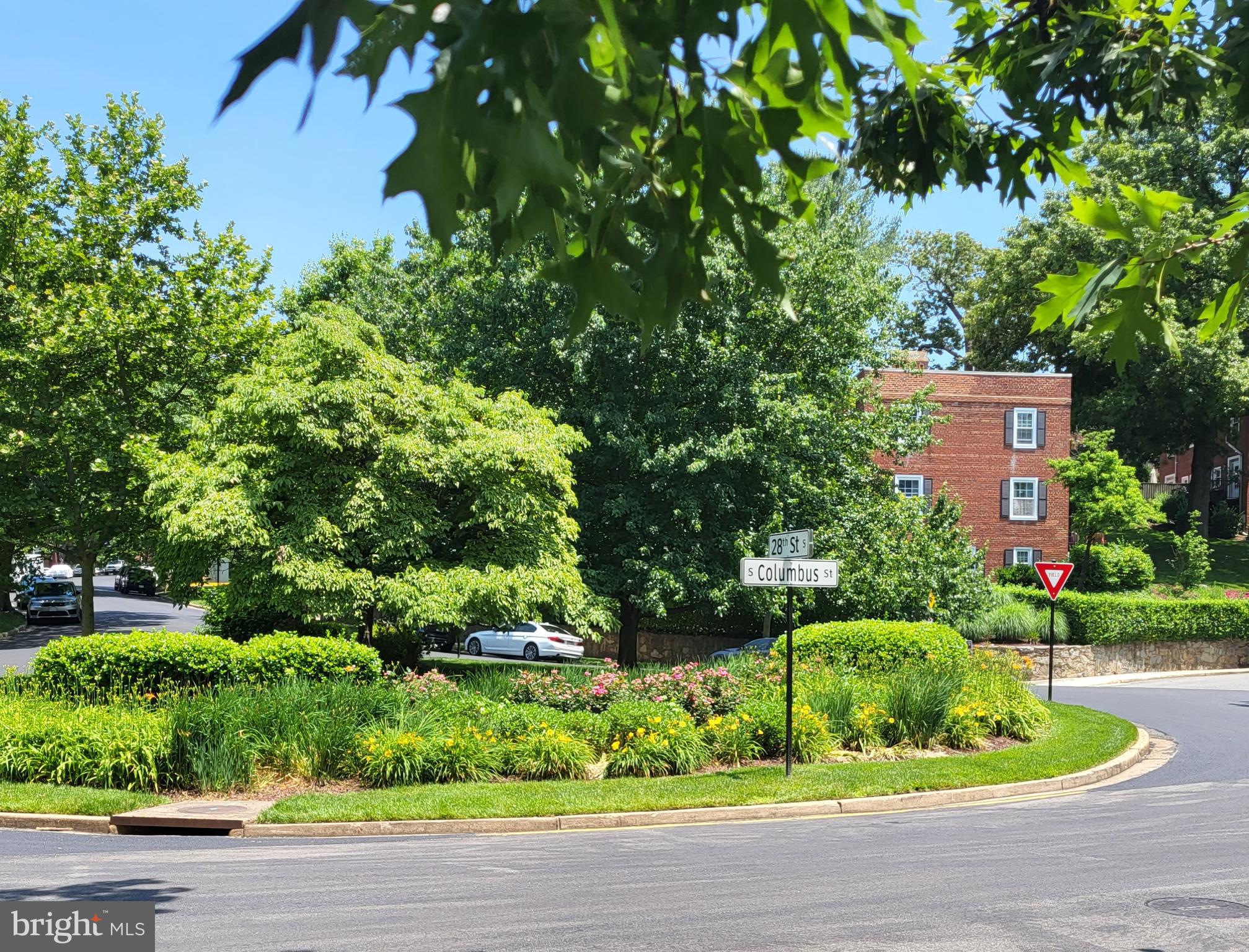 FAIRLINGTON VILLAGE - Residential Lease
