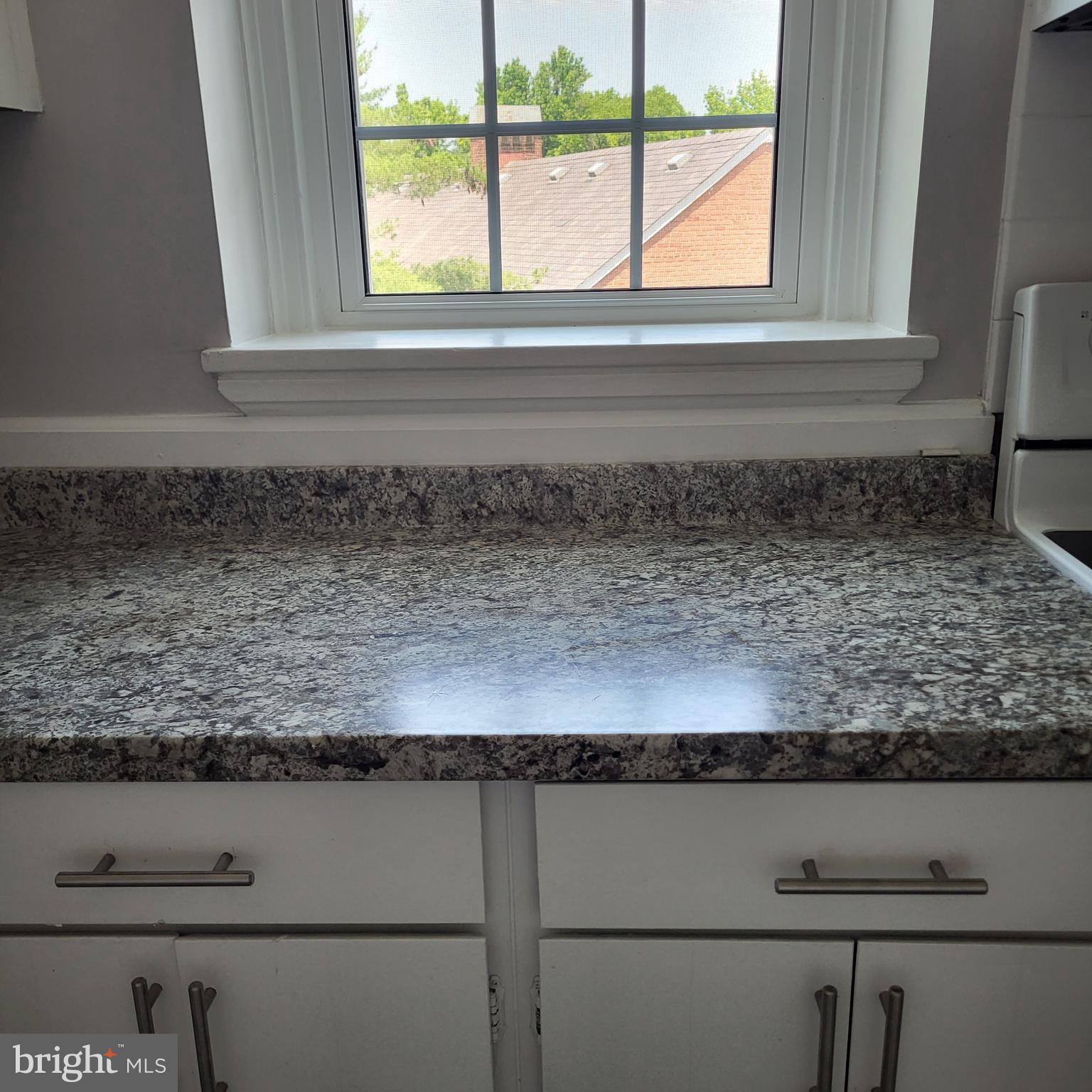 FAIRLINGTON VILLAGE - Residential Lease