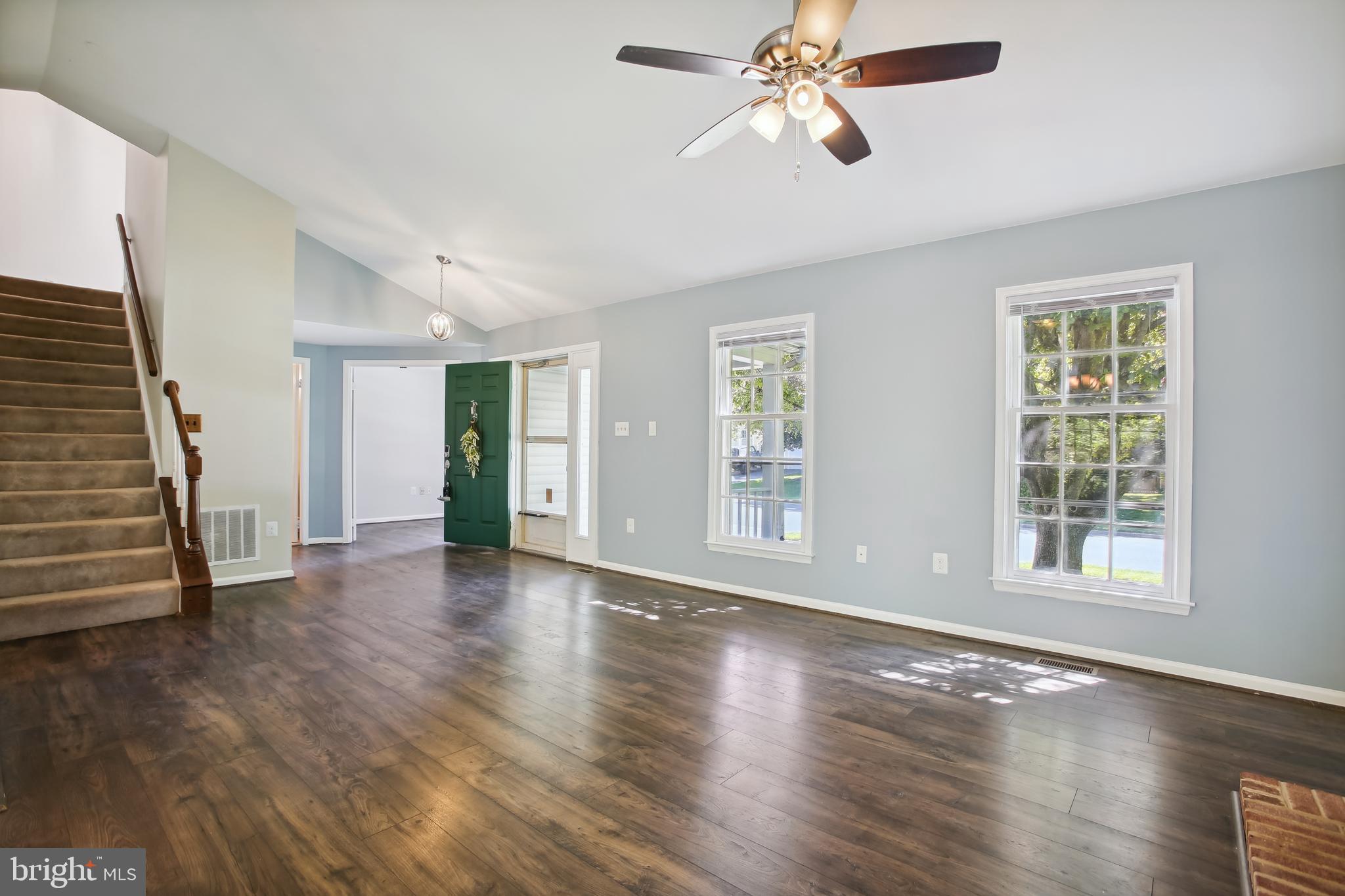 SEQUOIA FARMS - Residential