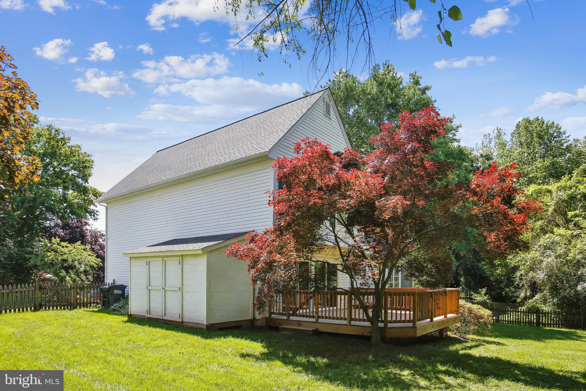 SEQUOIA FARMS - Residential