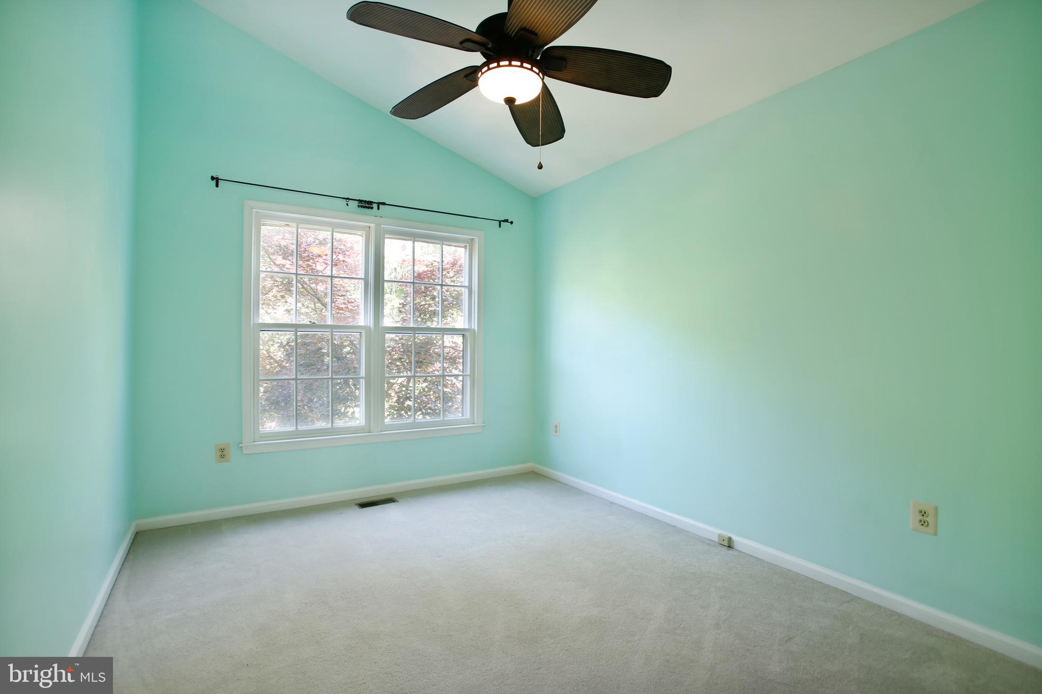 SEQUOIA FARMS - Residential