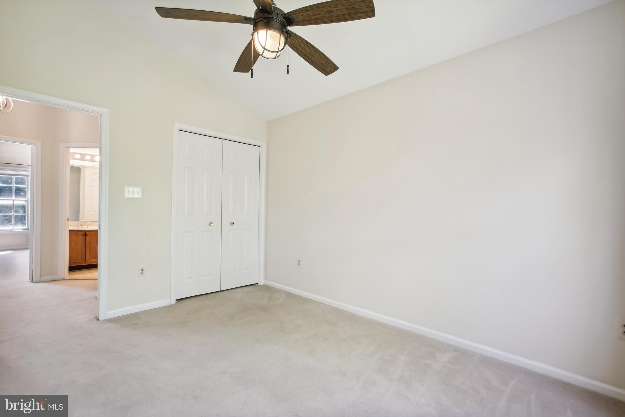 SEQUOIA FARMS - Residential