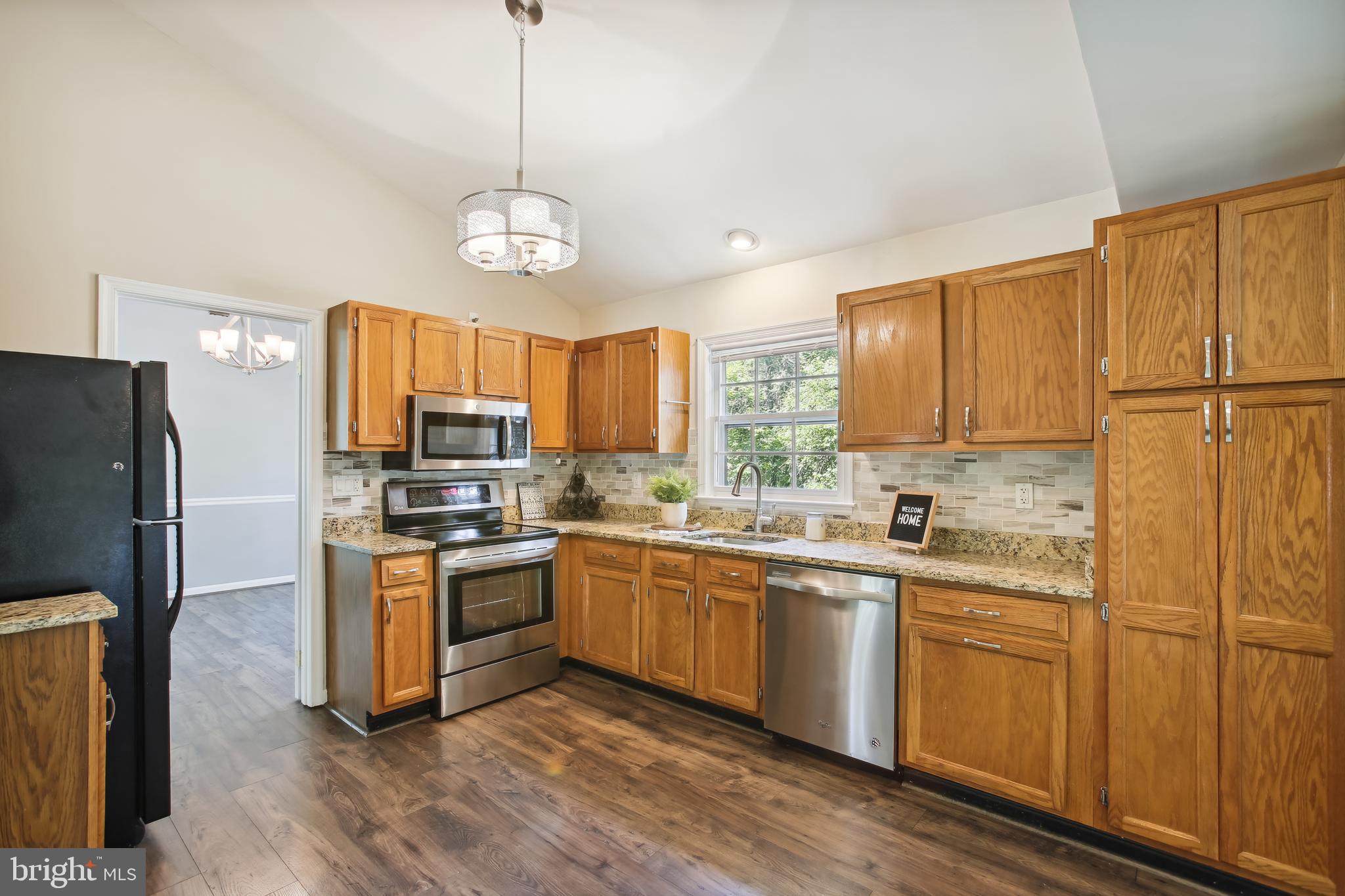 SEQUOIA FARMS - Residential