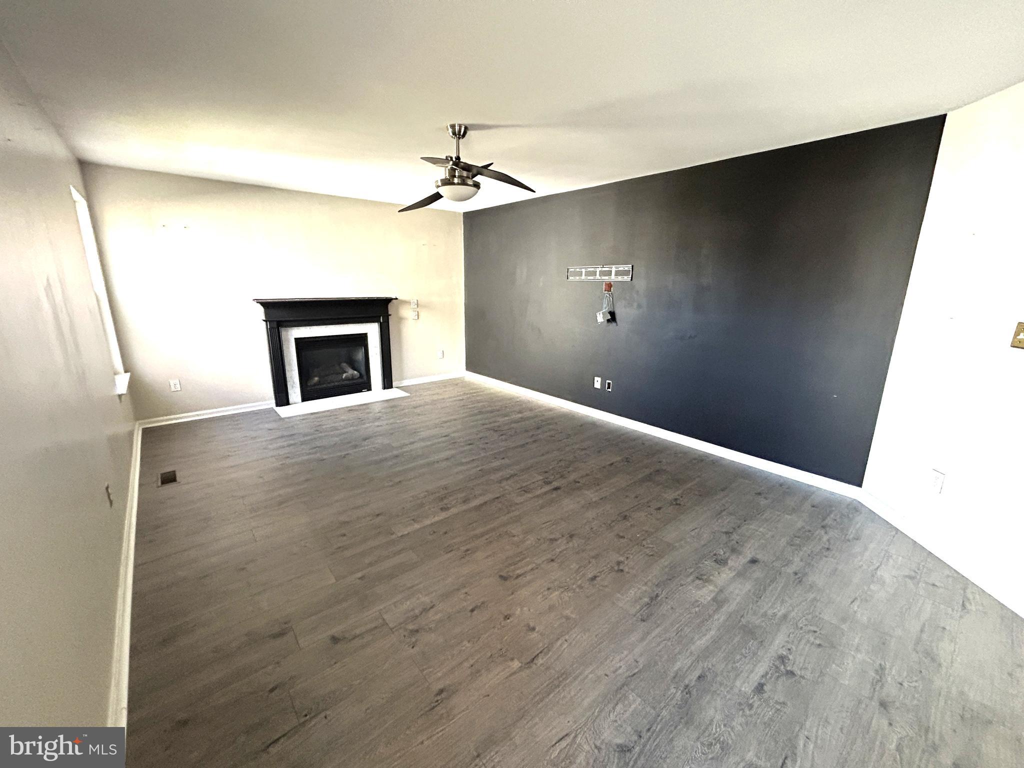 GREENBRIER - Residential