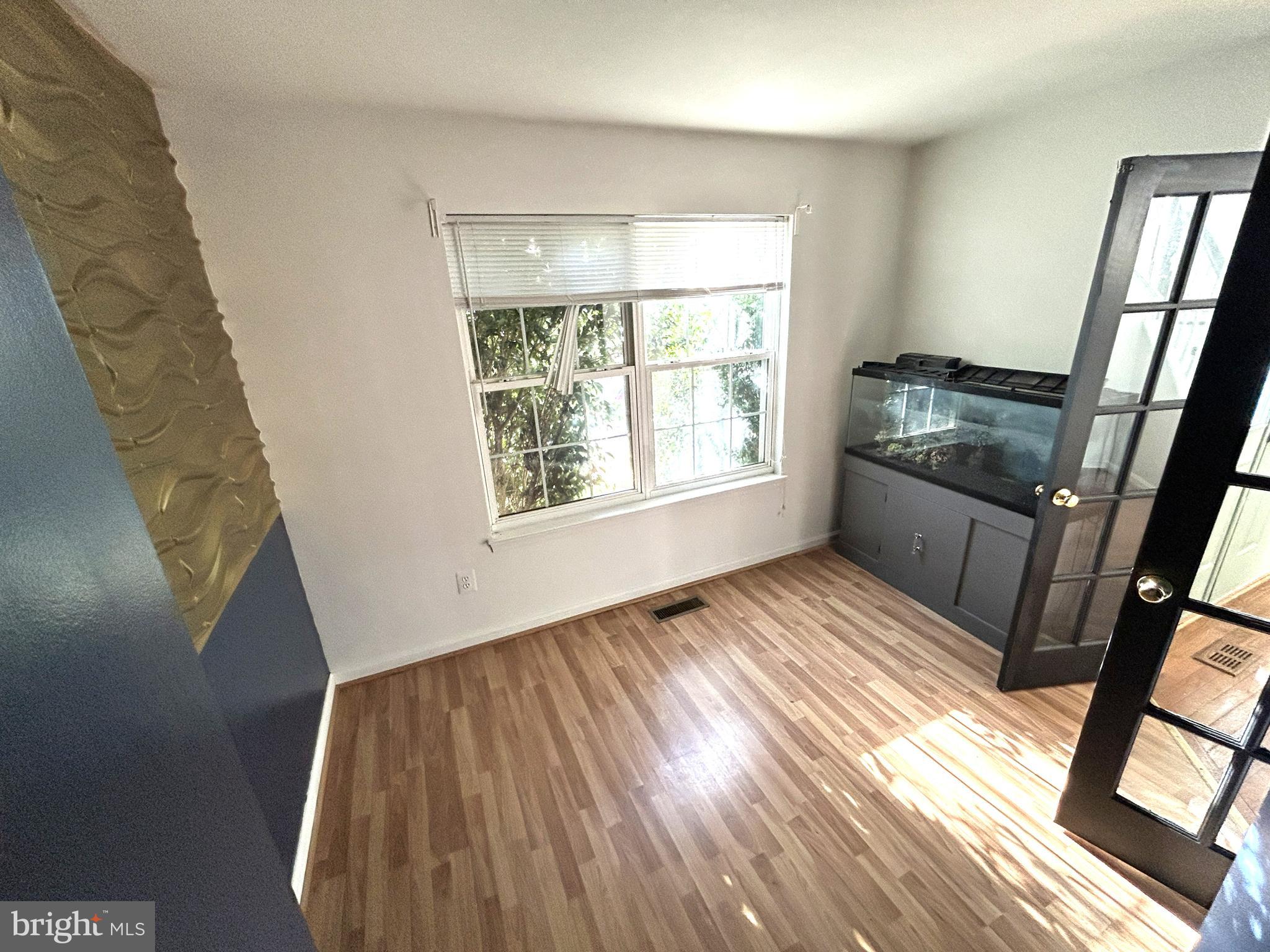 GREENBRIER - Residential