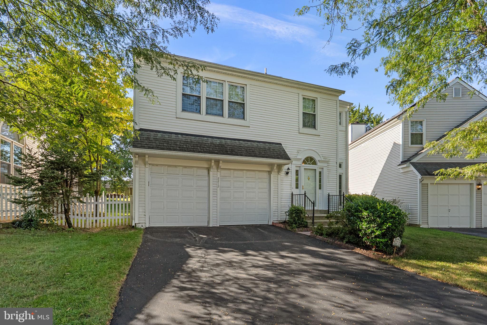 2212 CHERRY LEAF LANE
