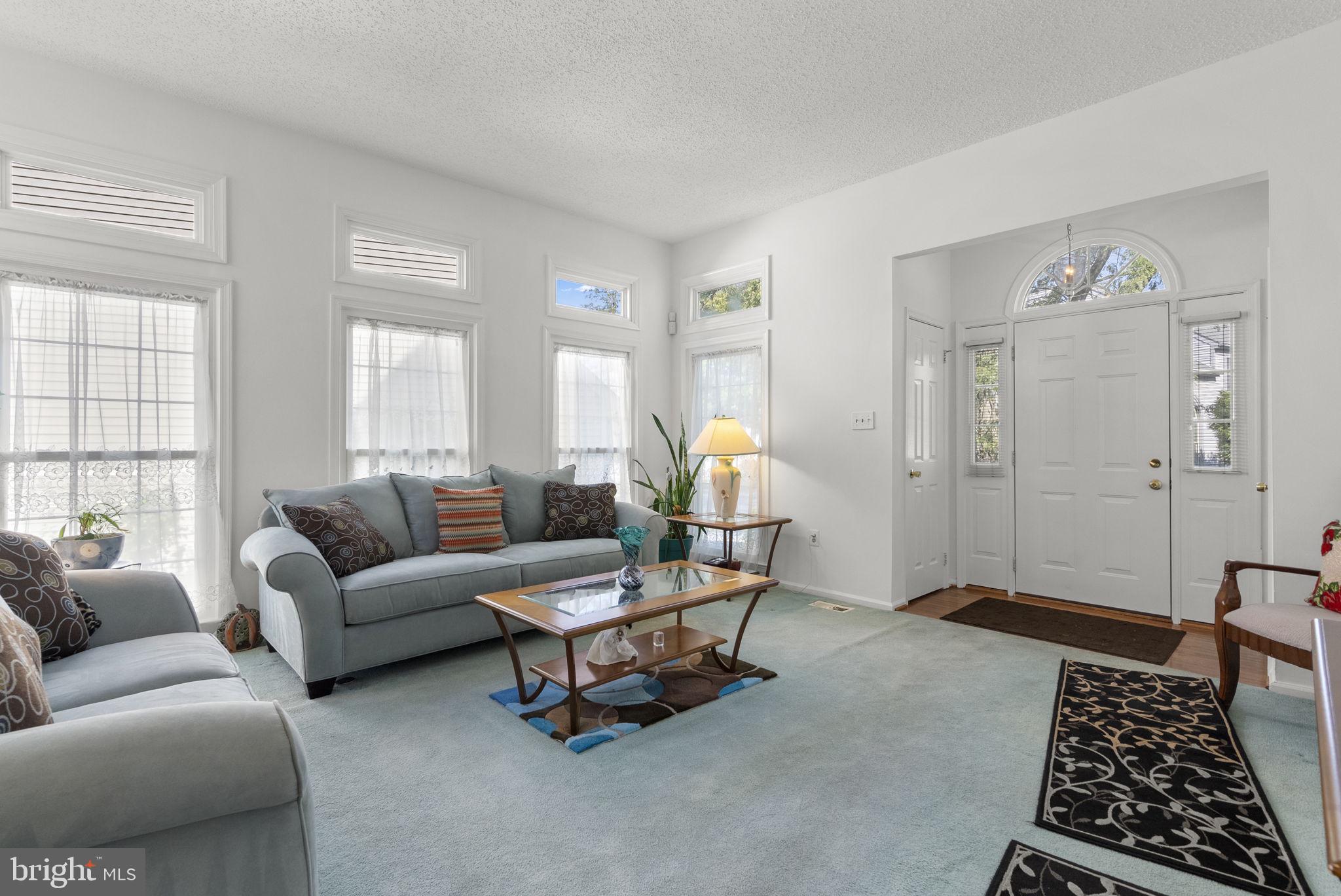 2212 CHERRY LEAF LANE