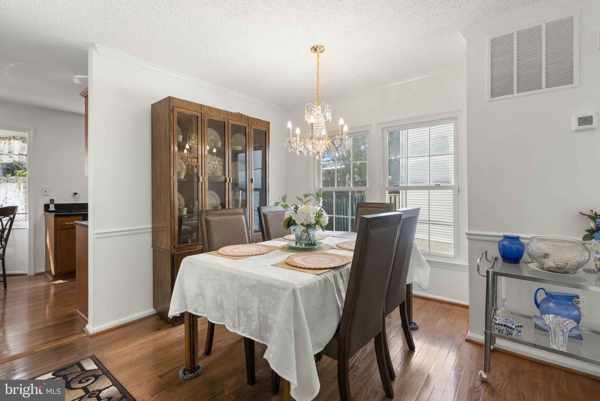 2212 CHERRY LEAF LANE