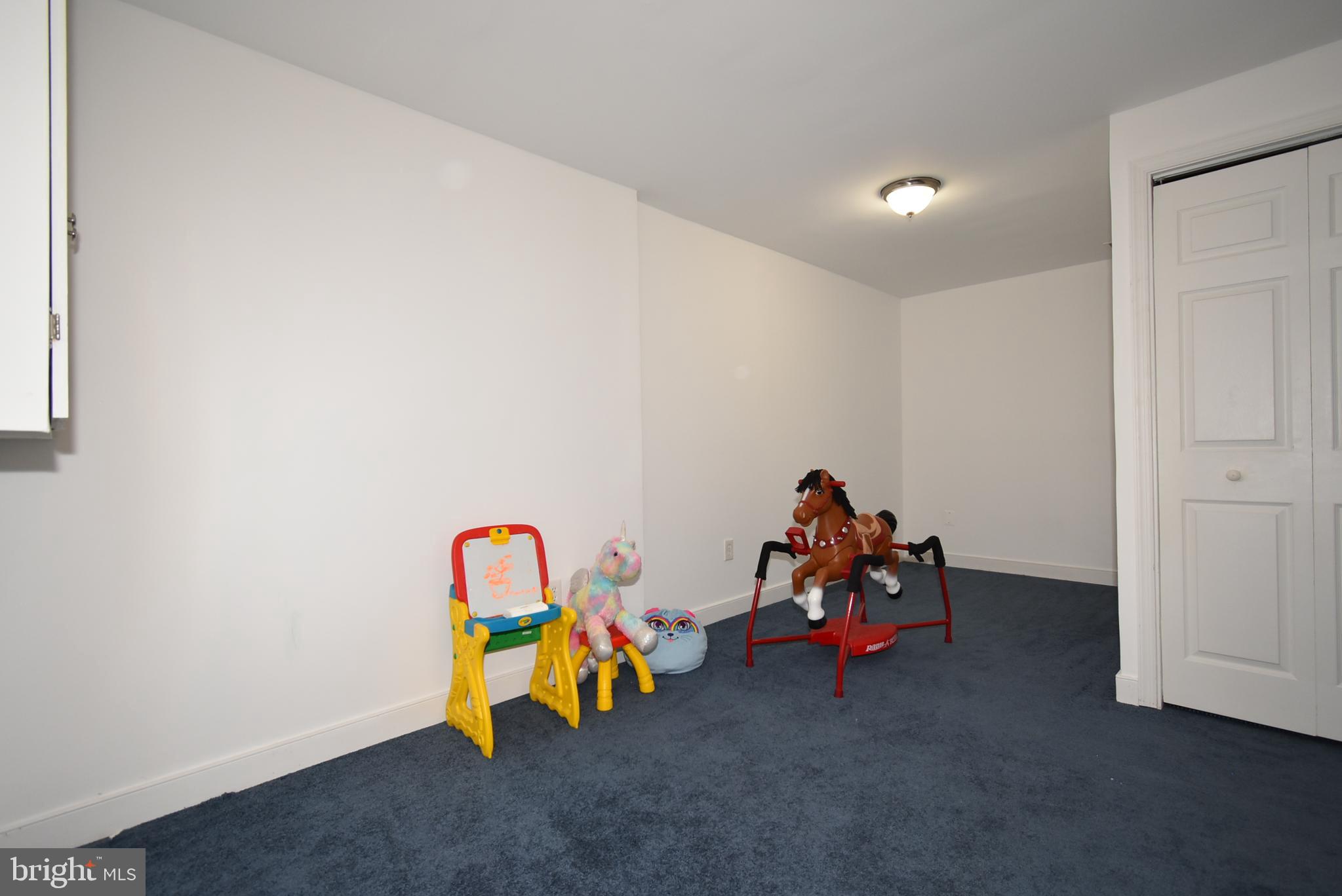 GLENDALE TERRACE - Residential