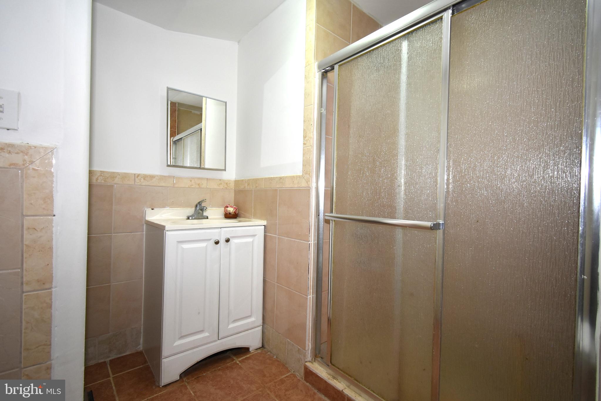 GLENDALE TERRACE - Residential