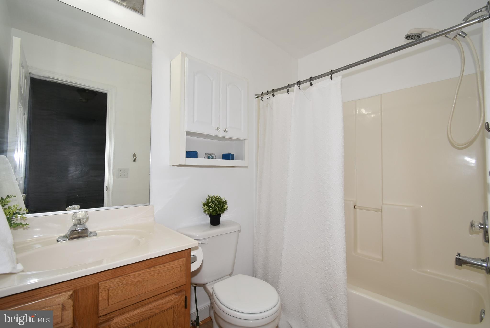 GLENDALE TERRACE - Residential