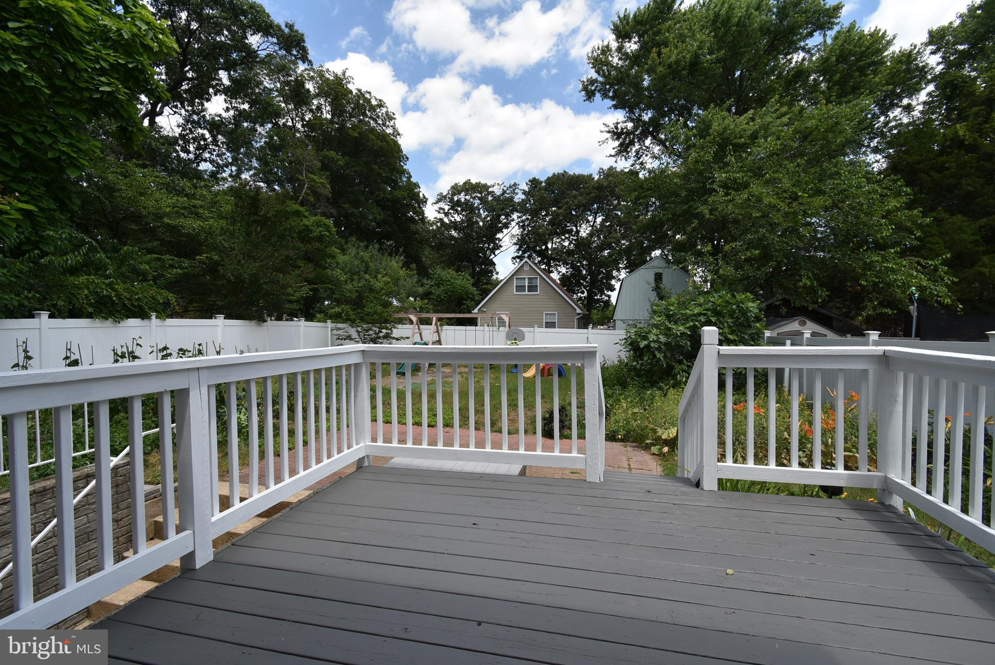 GLENDALE TERRACE - Residential