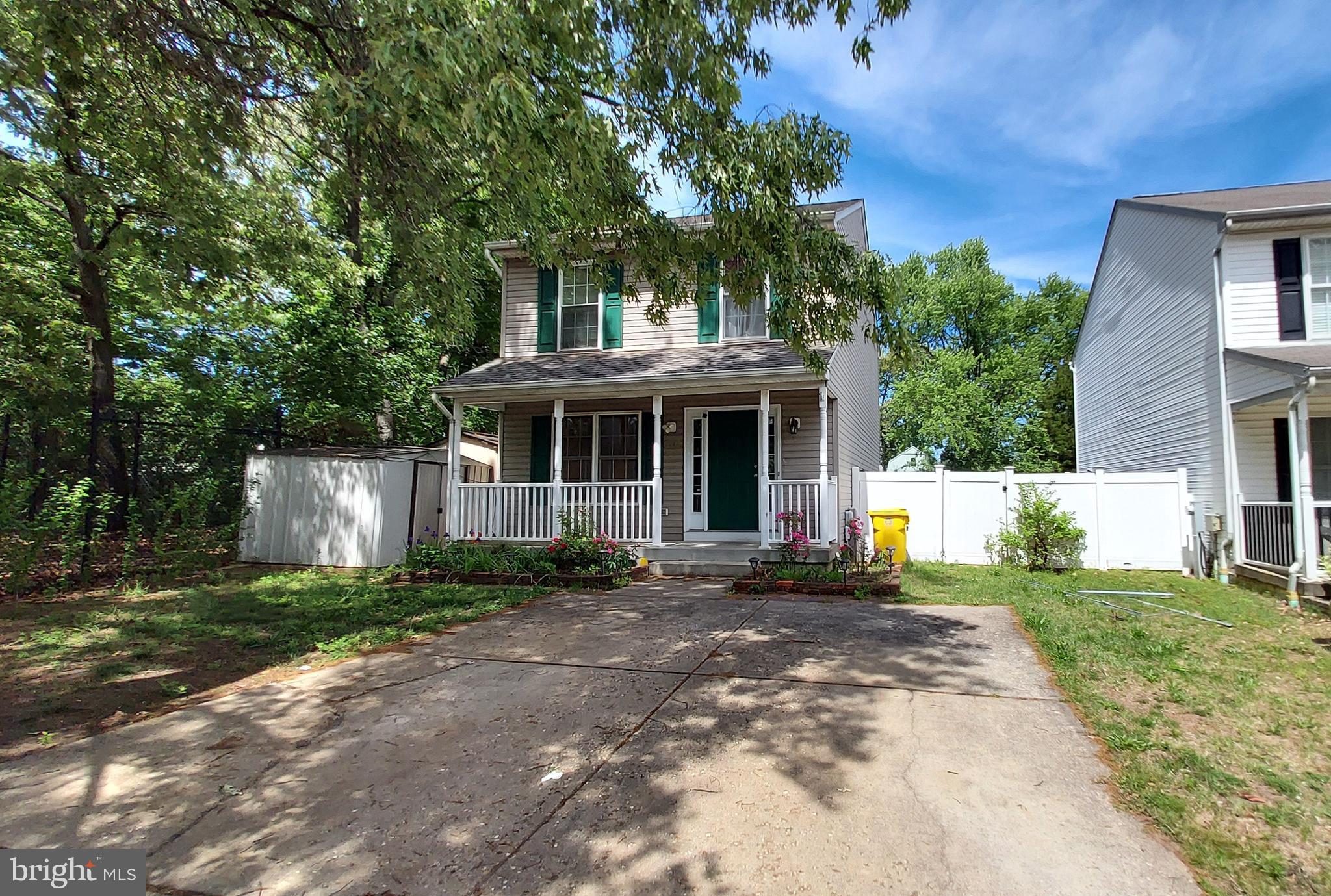 GLENDALE TERRACE - Residential