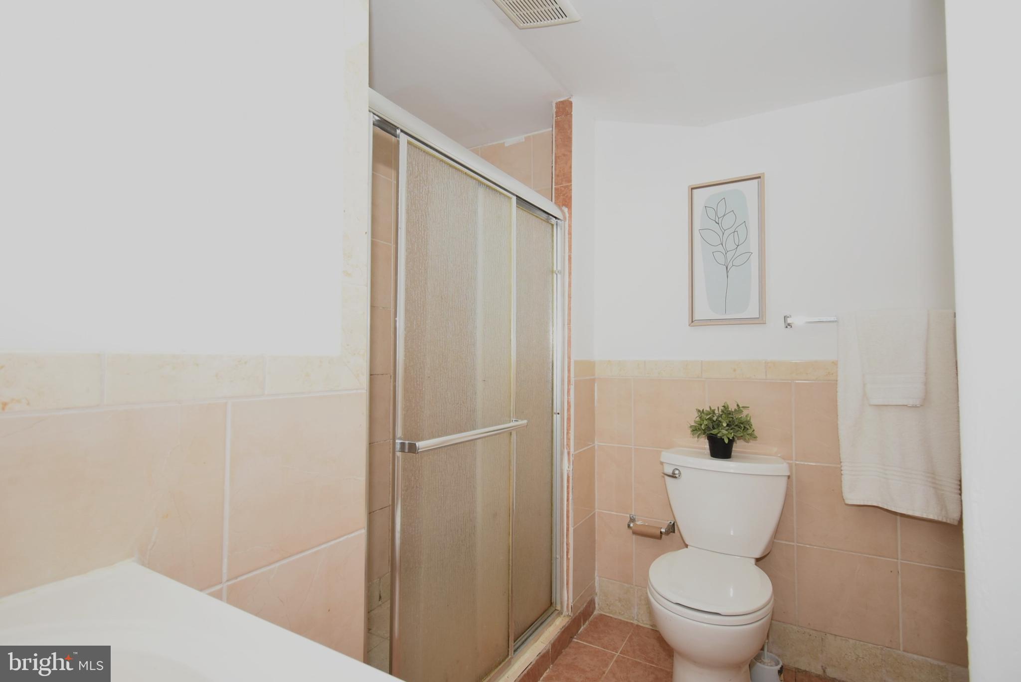 GLENDALE TERRACE - Residential