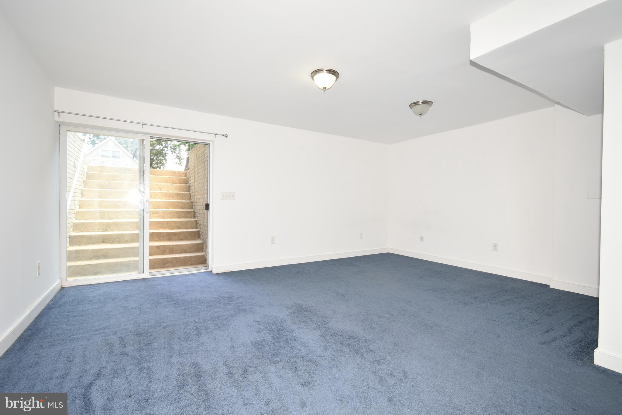 GLENDALE TERRACE - Residential