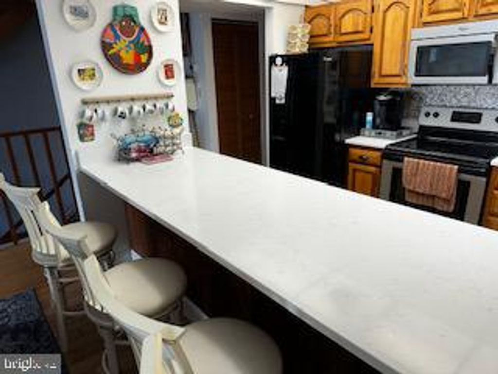 Photo of 40121 Maryland Avenue #6, FENWICK ISLAND, DE 19944 (MLS # DESU2102046)