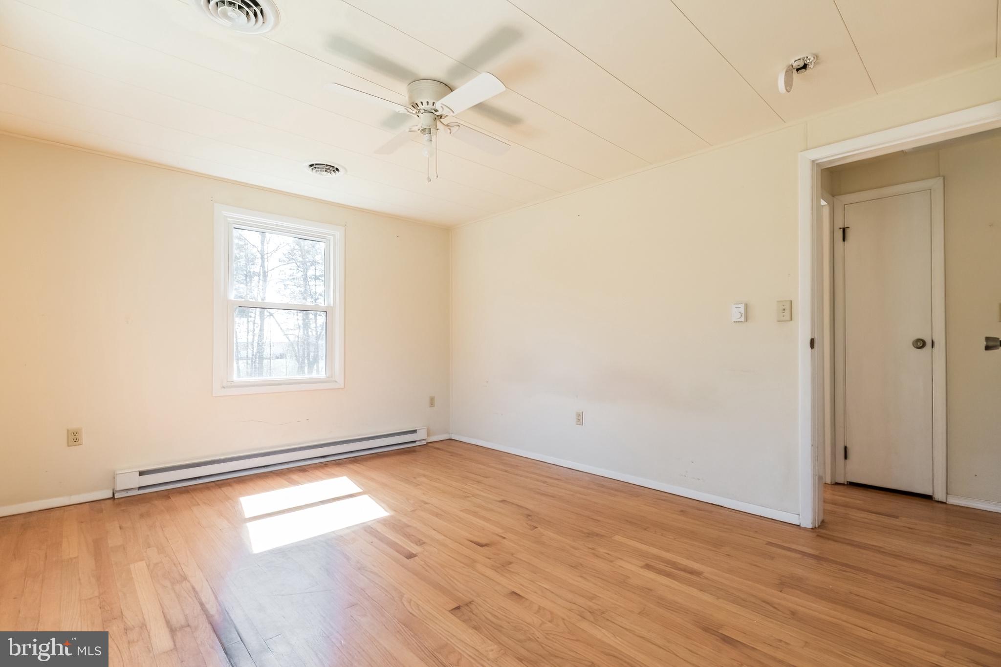 POTOMAC WOODS - Residential