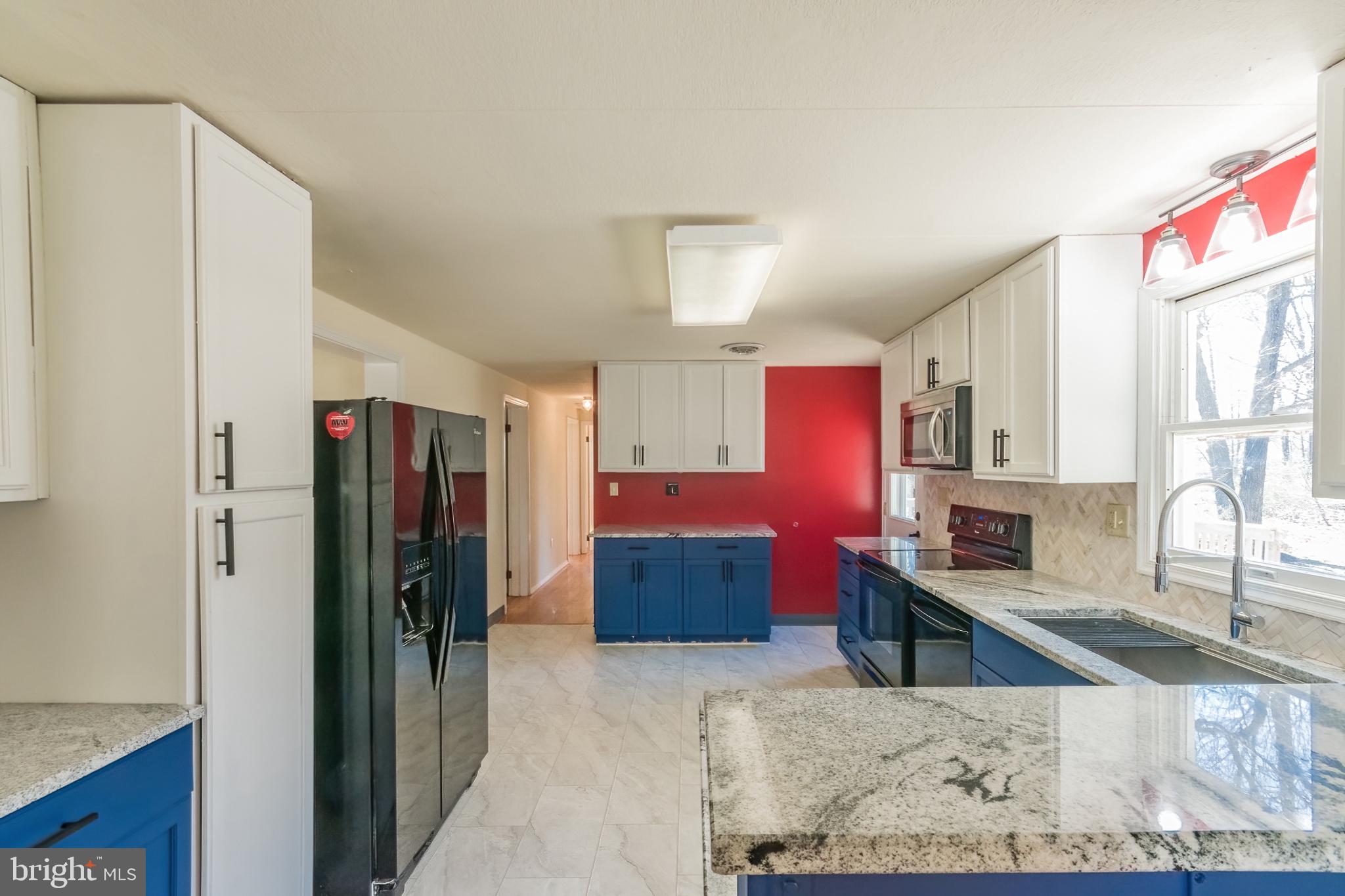 POTOMAC WOODS - Residential