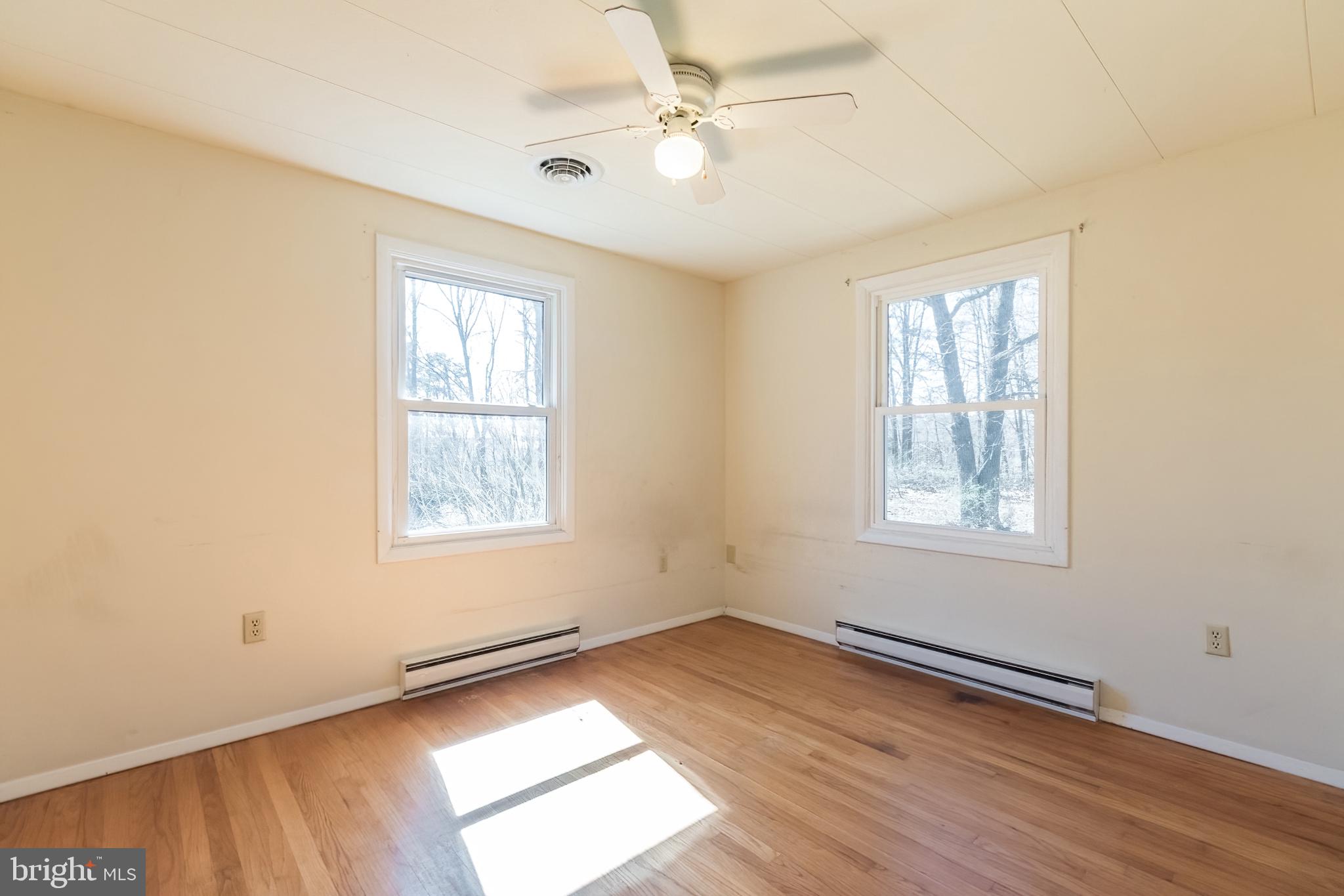 POTOMAC WOODS - Residential