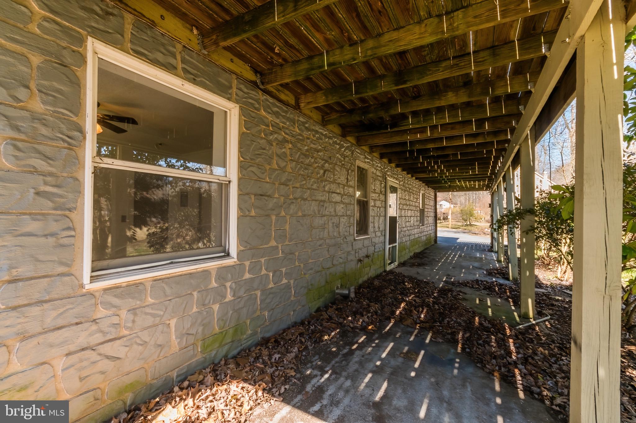 POTOMAC WOODS - Residential