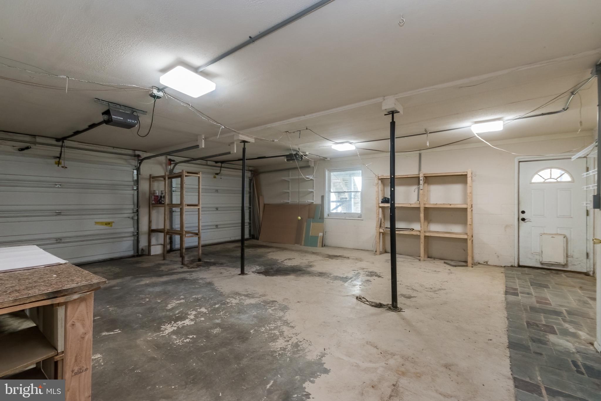 POTOMAC WOODS - Residential