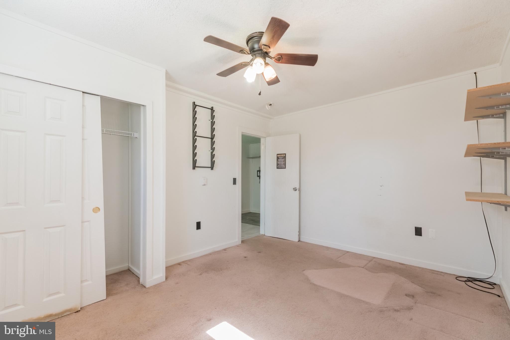 POTOMAC WOODS - Residential