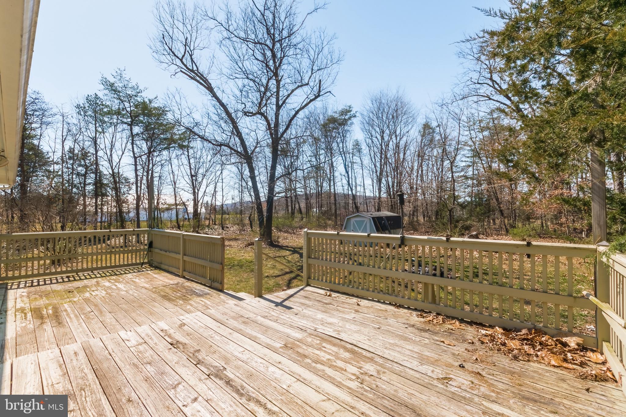 POTOMAC WOODS - Residential