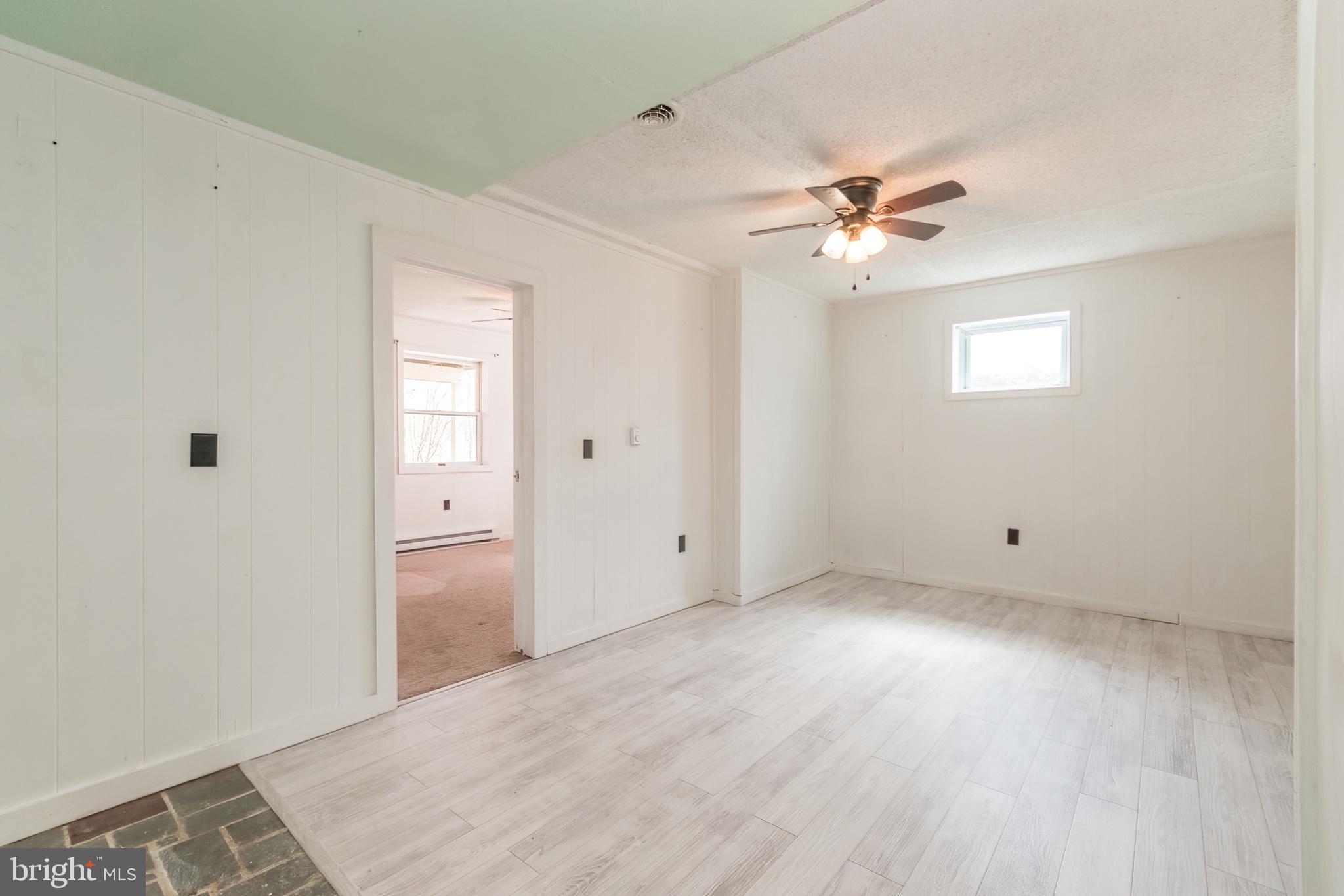 POTOMAC WOODS - Residential