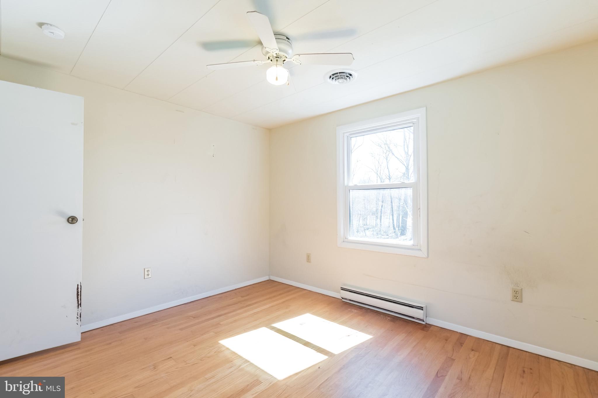 POTOMAC WOODS - Residential