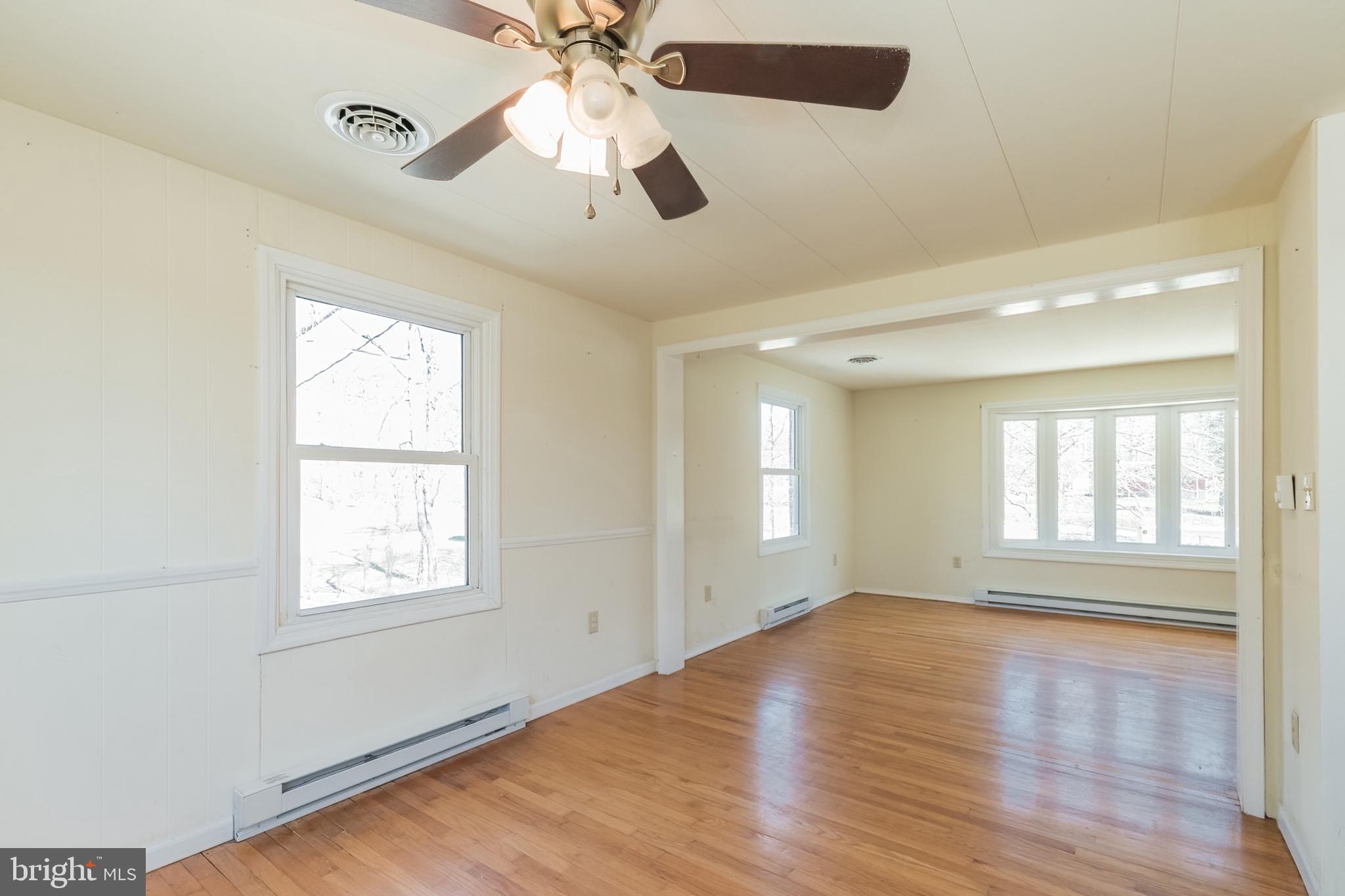 POTOMAC WOODS - Residential