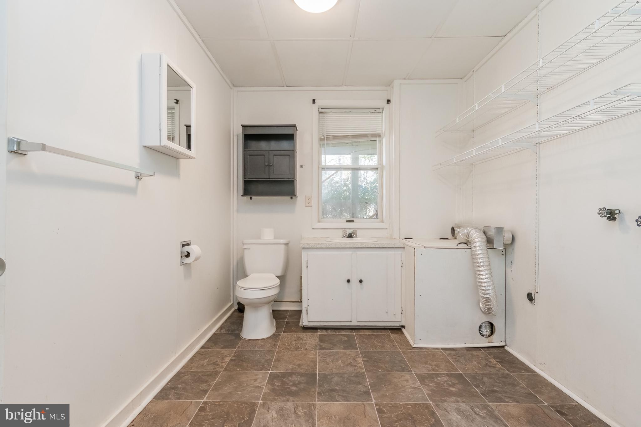 POTOMAC WOODS - Residential