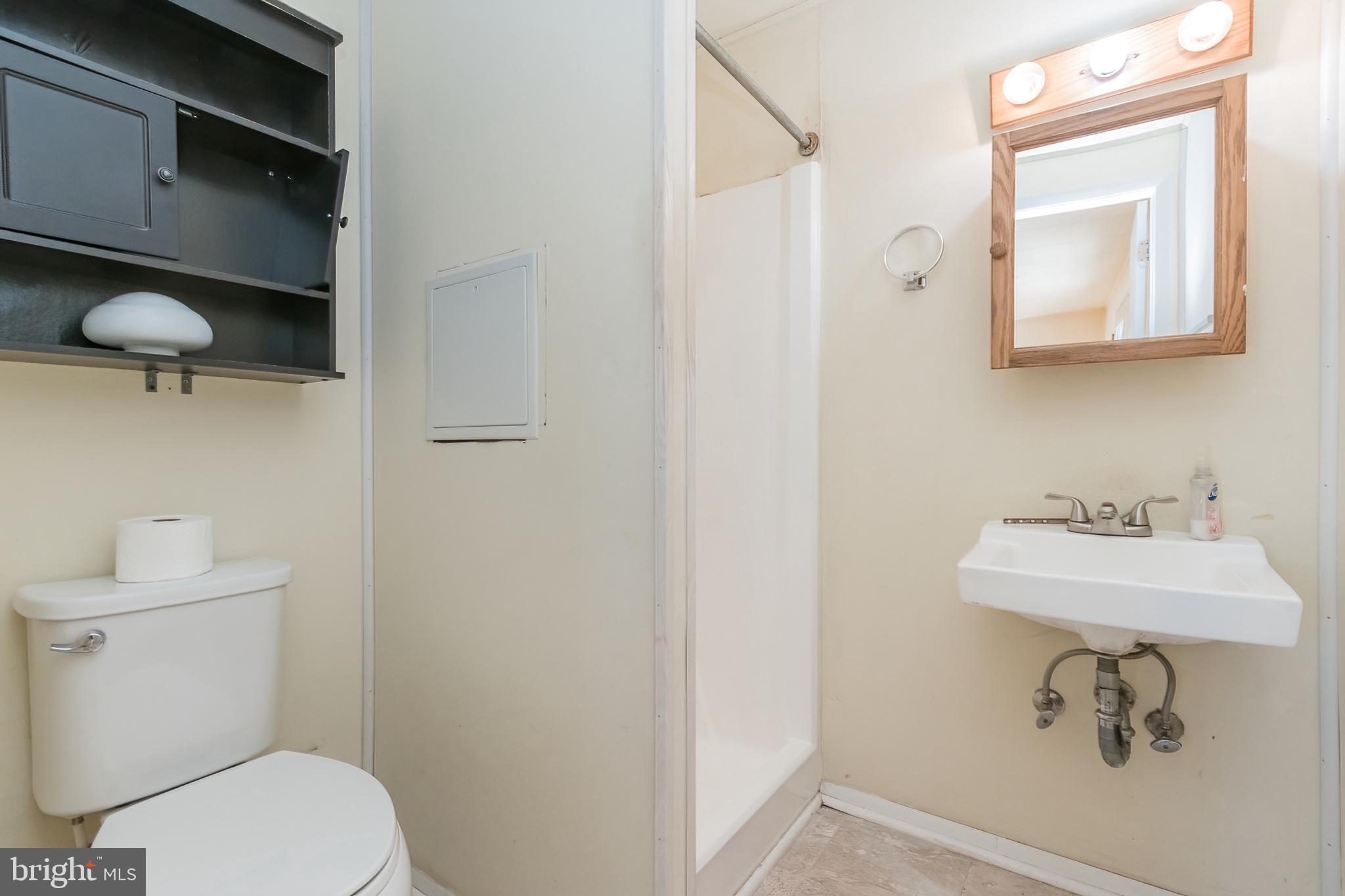 POTOMAC WOODS - Residential