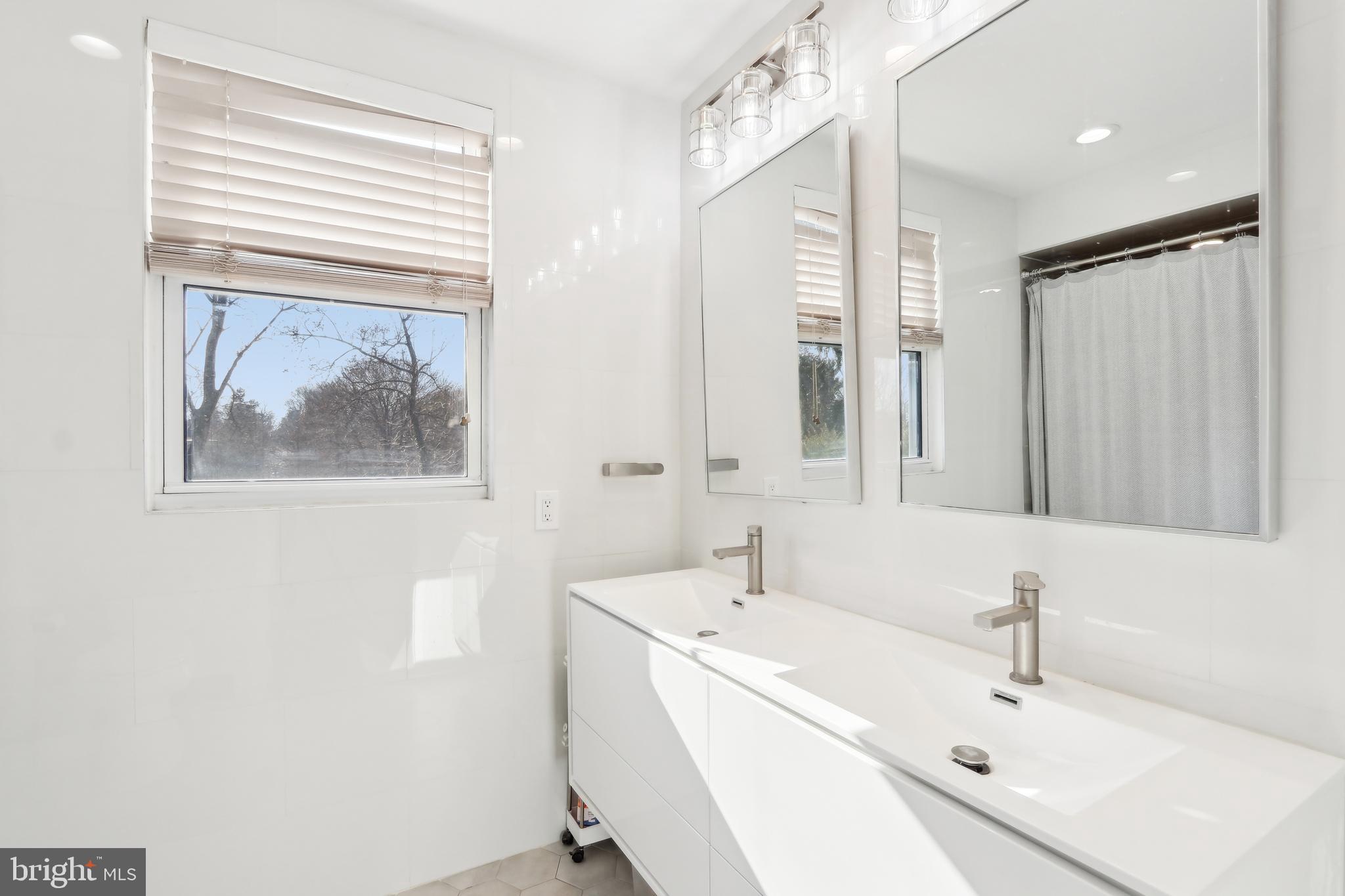 MERION - Residential