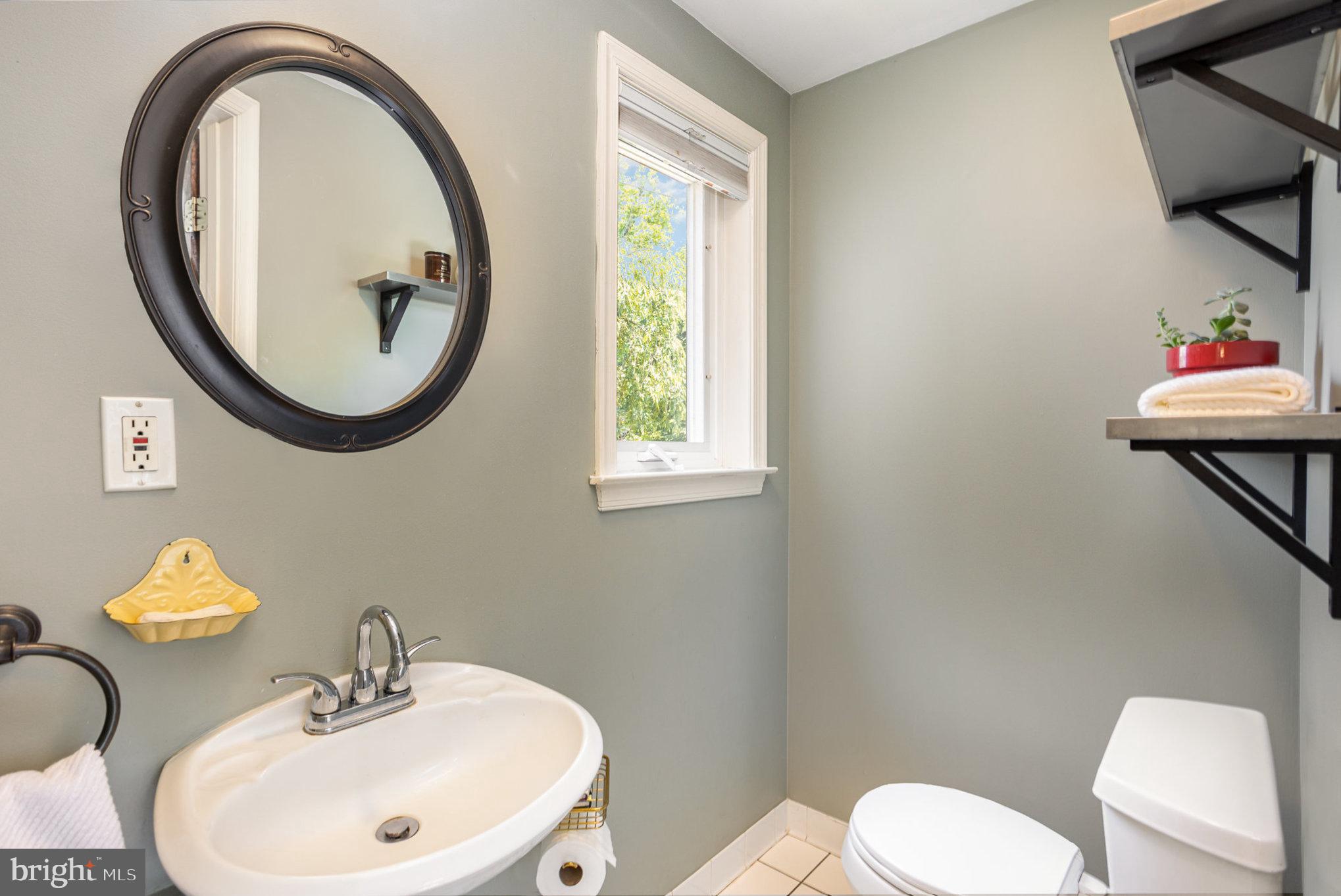 ROLAND PARK - Residential