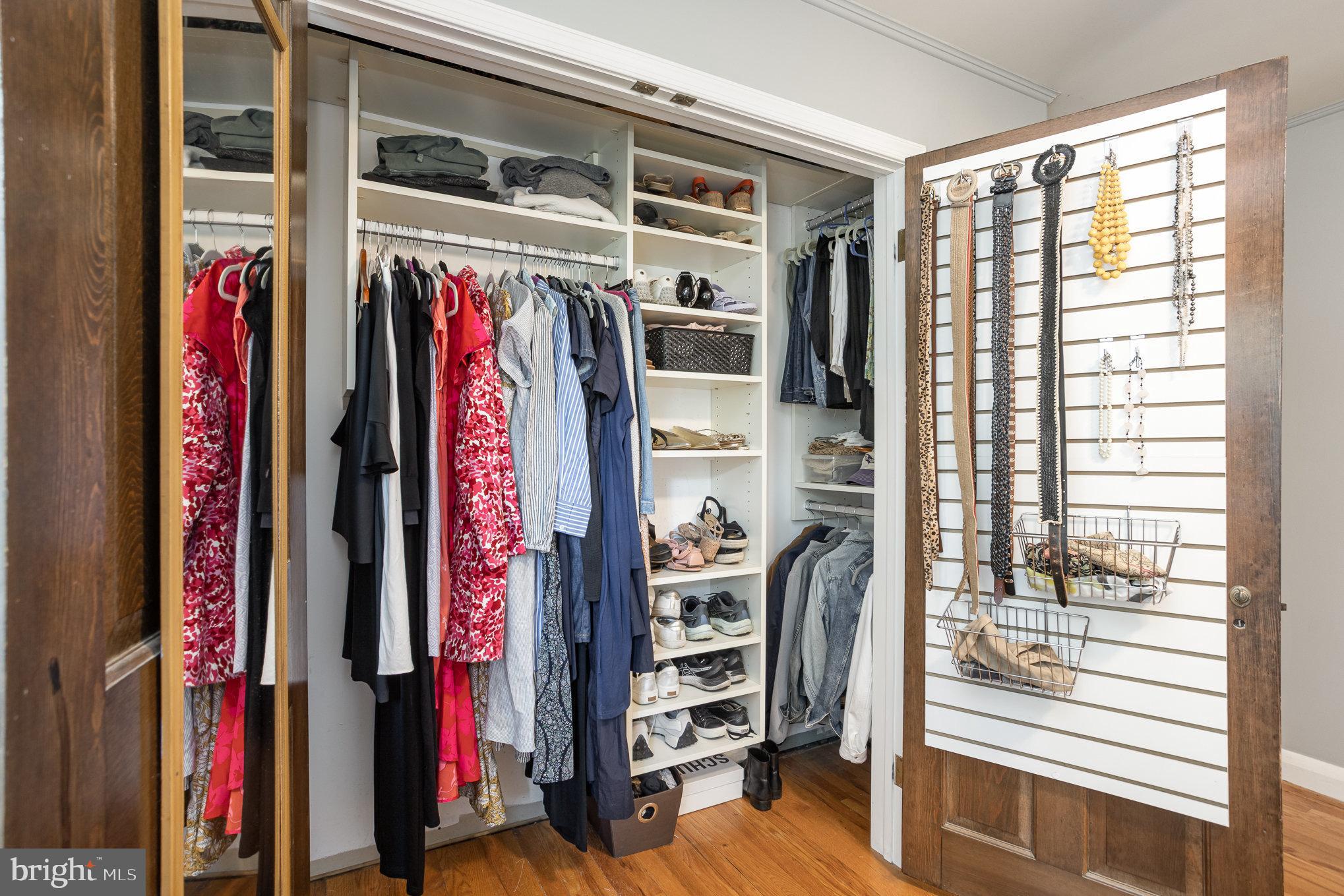 ROLAND PARK - Residential