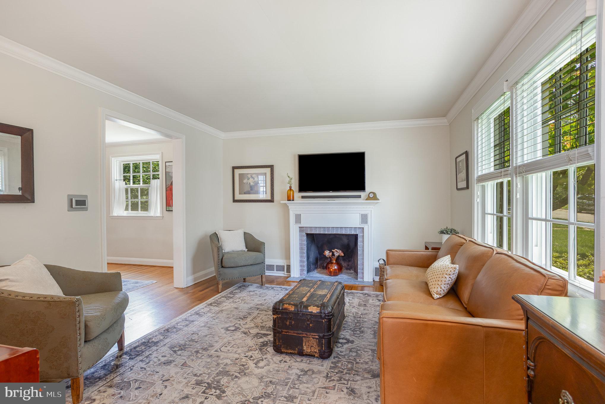 ROLAND PARK - Residential